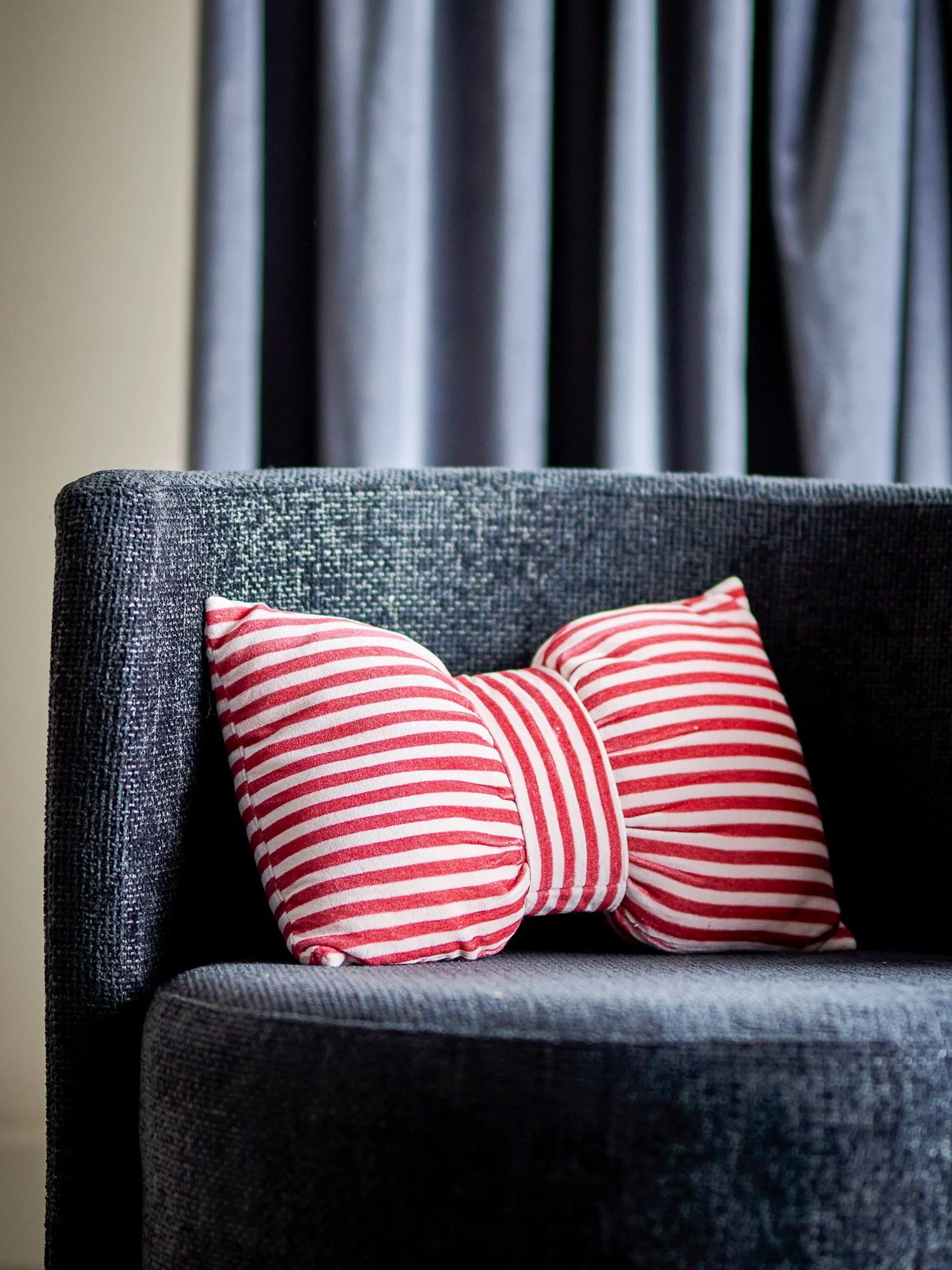 Livia coussin, Rouge, 45x30 cm Bloomingville