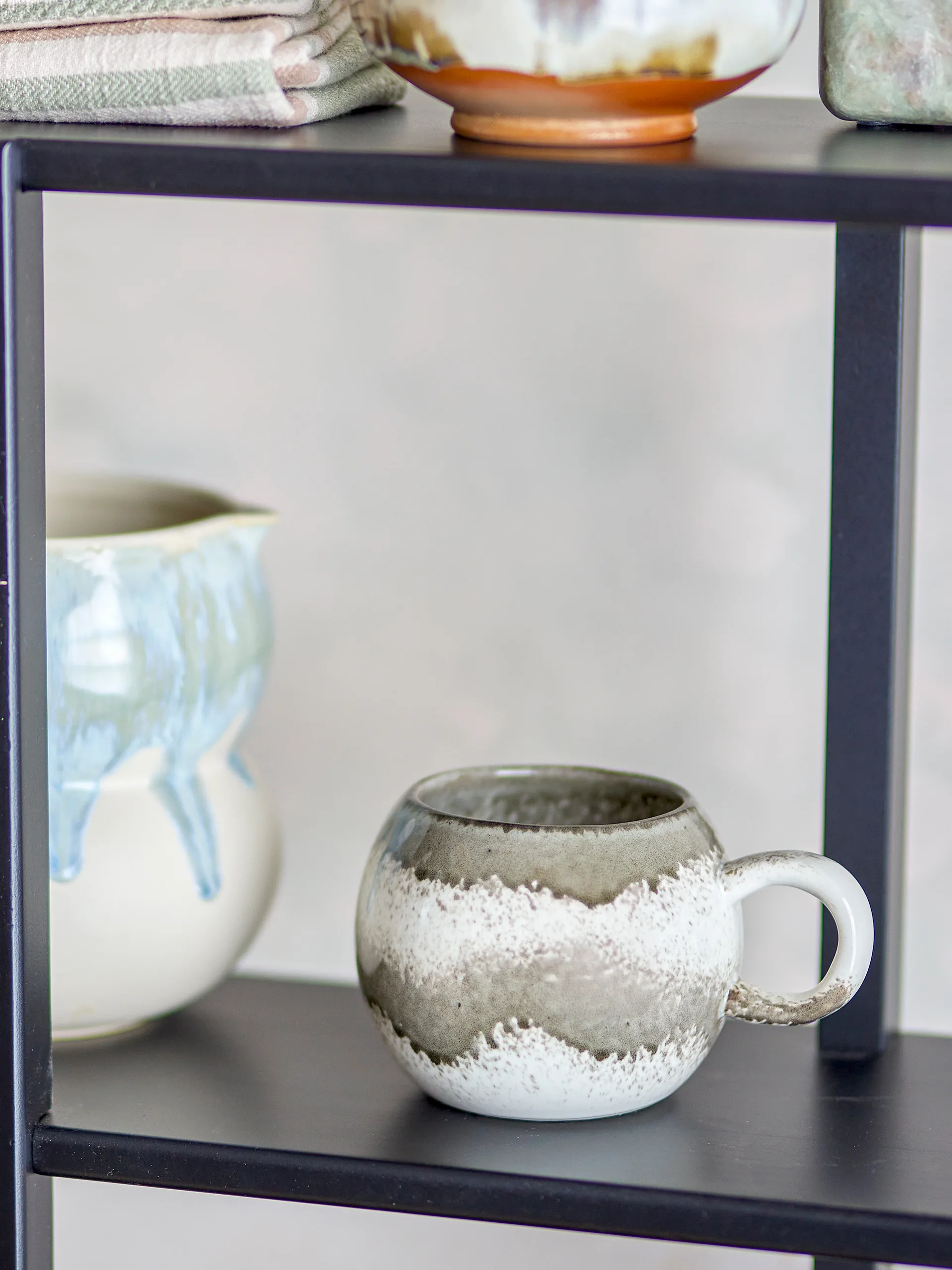 Mug Paula 41 cl, Gris Bloomingville