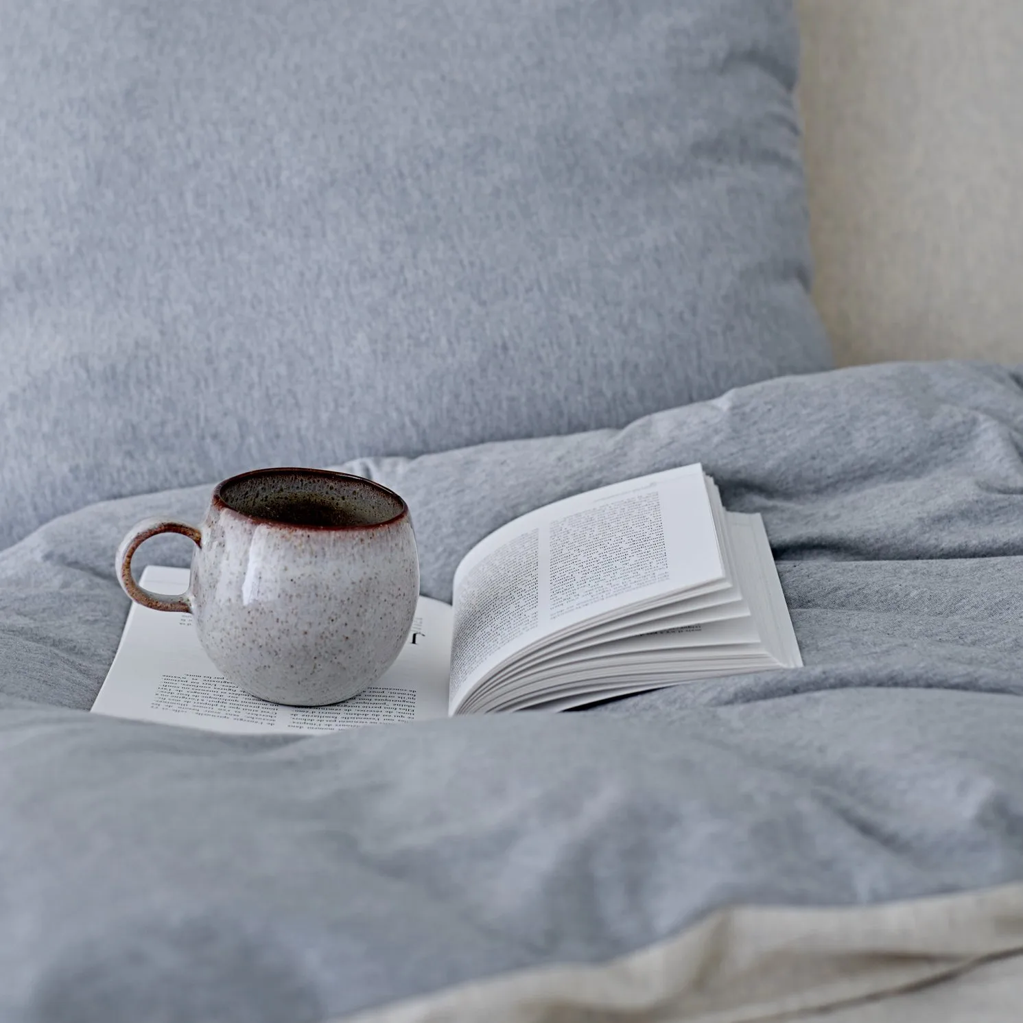 Mug Sandrine 9,5 cm, gris clair Bloomingville