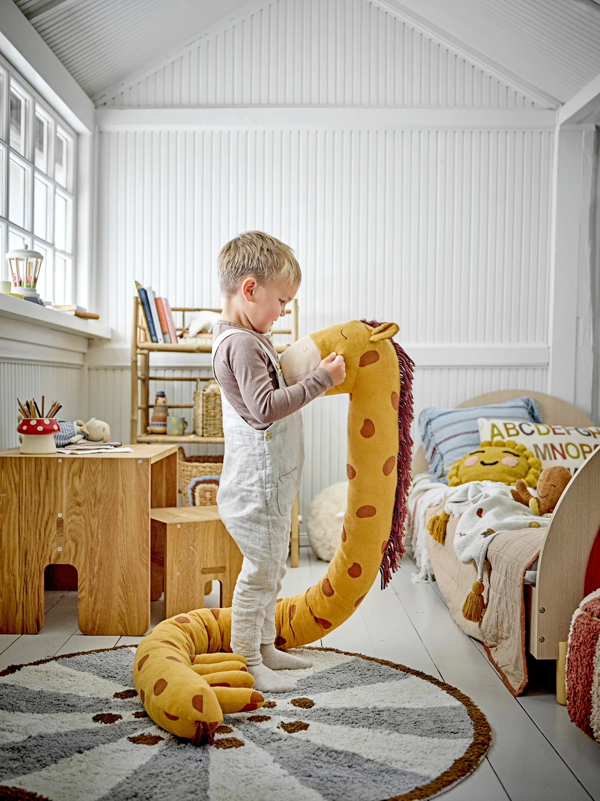 Peluche Ibber 184 cm, Orange giraffe Bloomingville