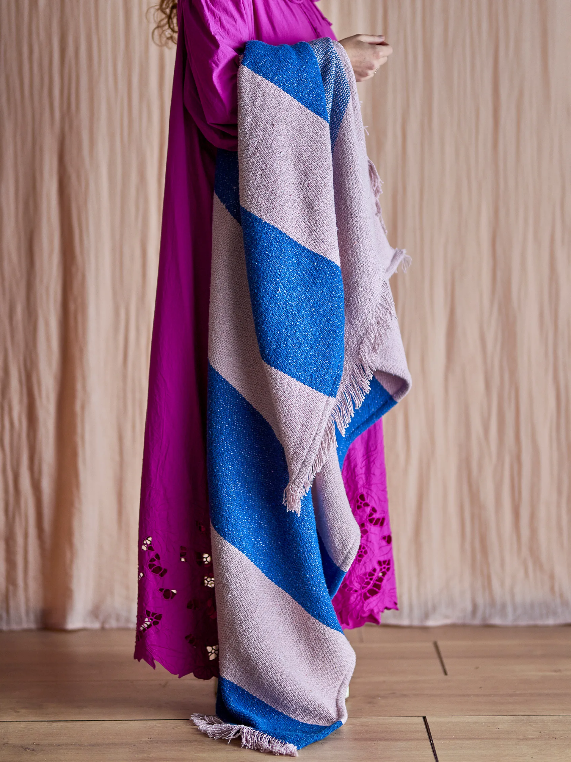 Plaid Cadeo 130x160 cm, Bleu Bloomingville