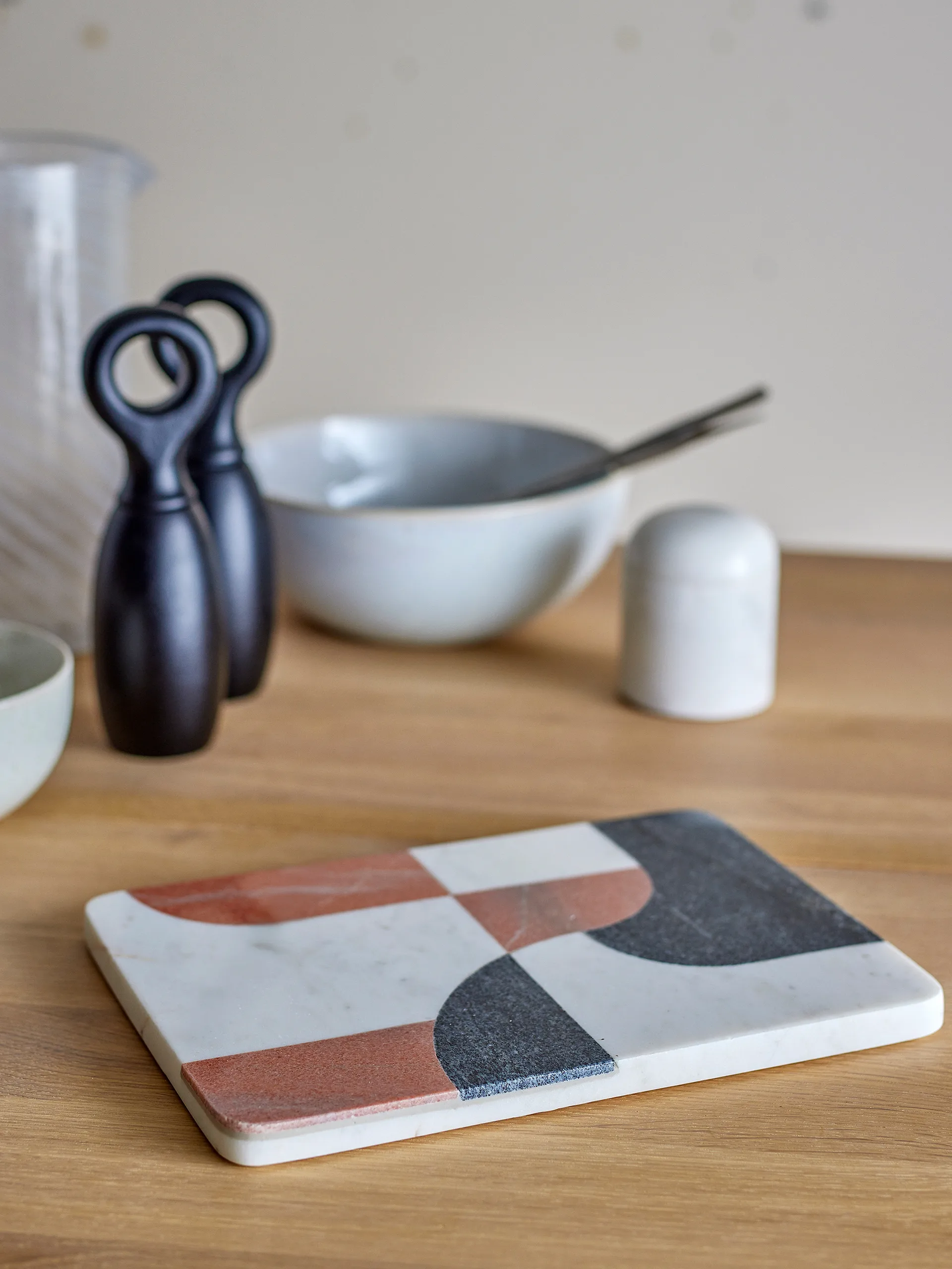 Planche à découper Jazzi 20x28 cm, Blanc-noir-brun Bloomingville