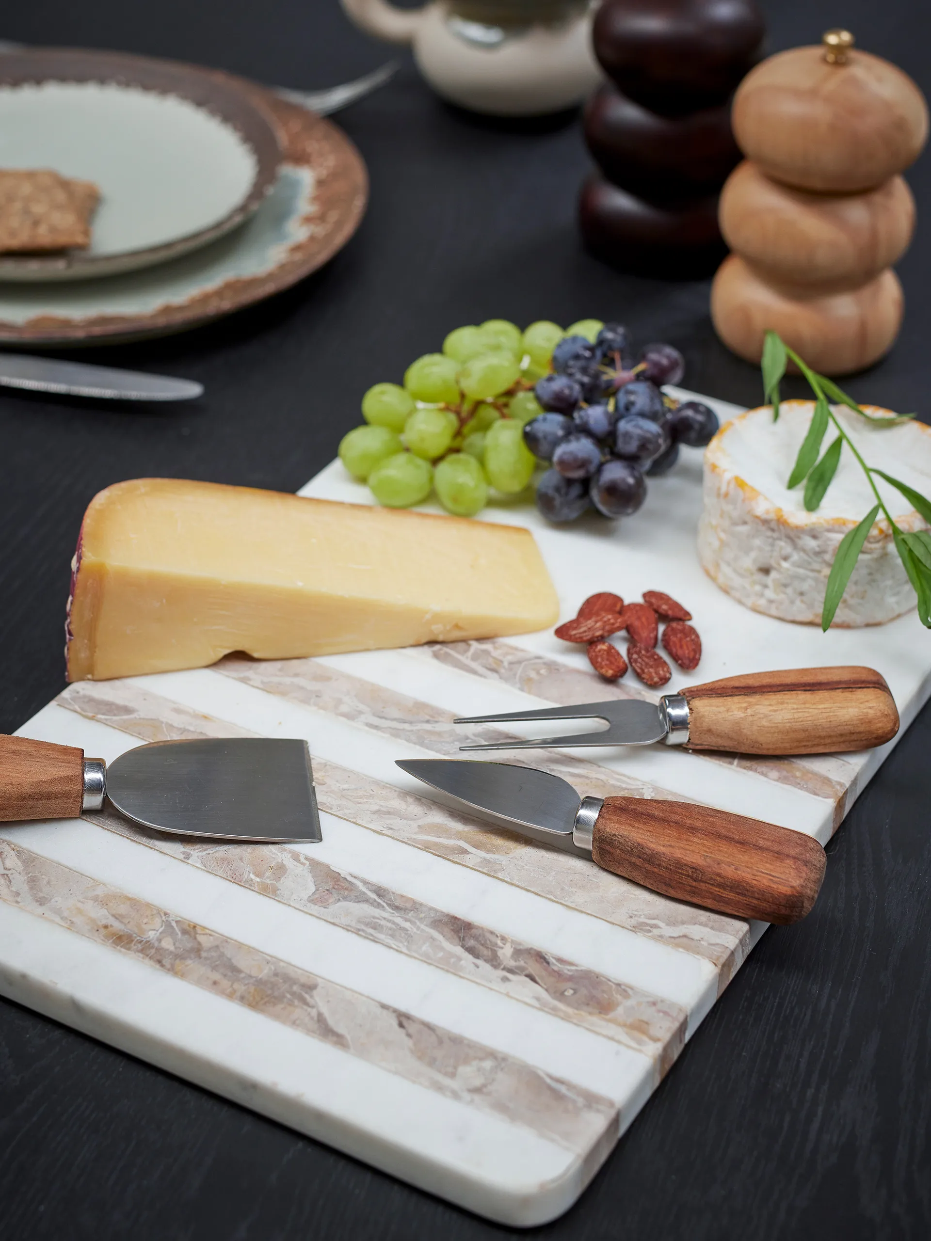 Planche à découper Novelle en marbre 38x22,5 cm, Blanc Bloomingville