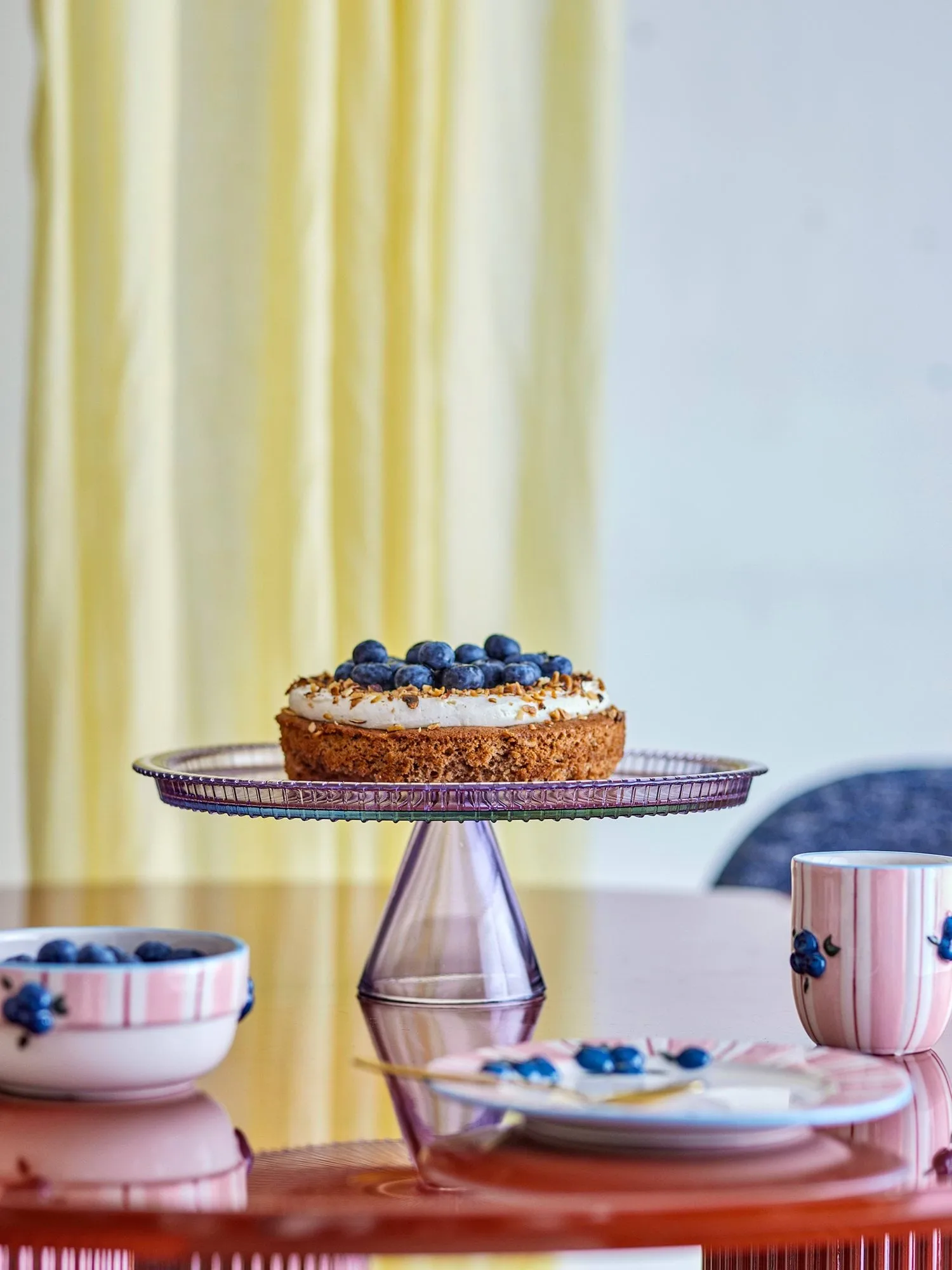 Plat à gâteau à pieds avec couvercle, Multicolore, Ø32 cm Bloomingville