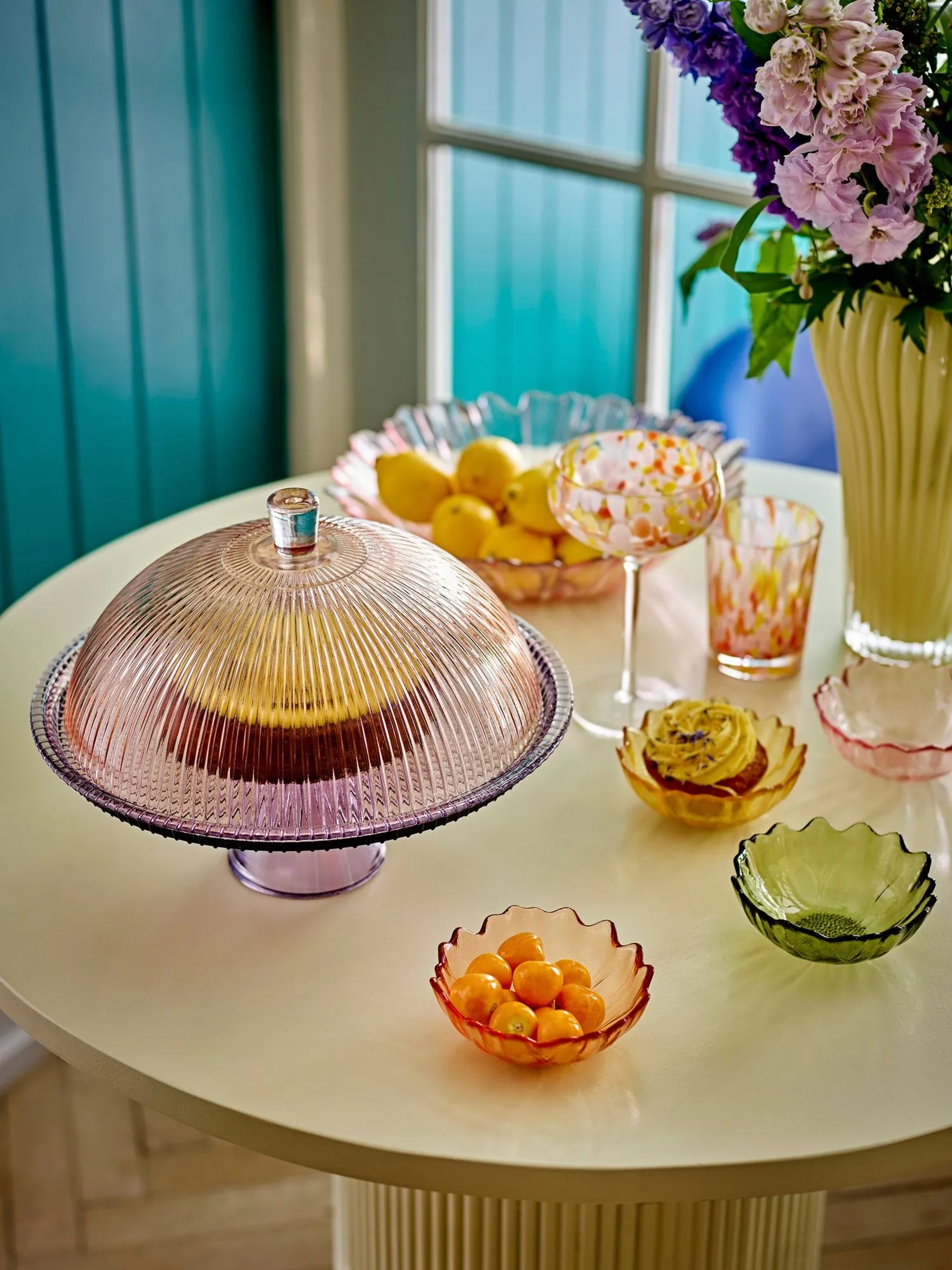 Plat à gâteau à pieds avec couvercle, Multicolore, Ø32 cm Bloomingville