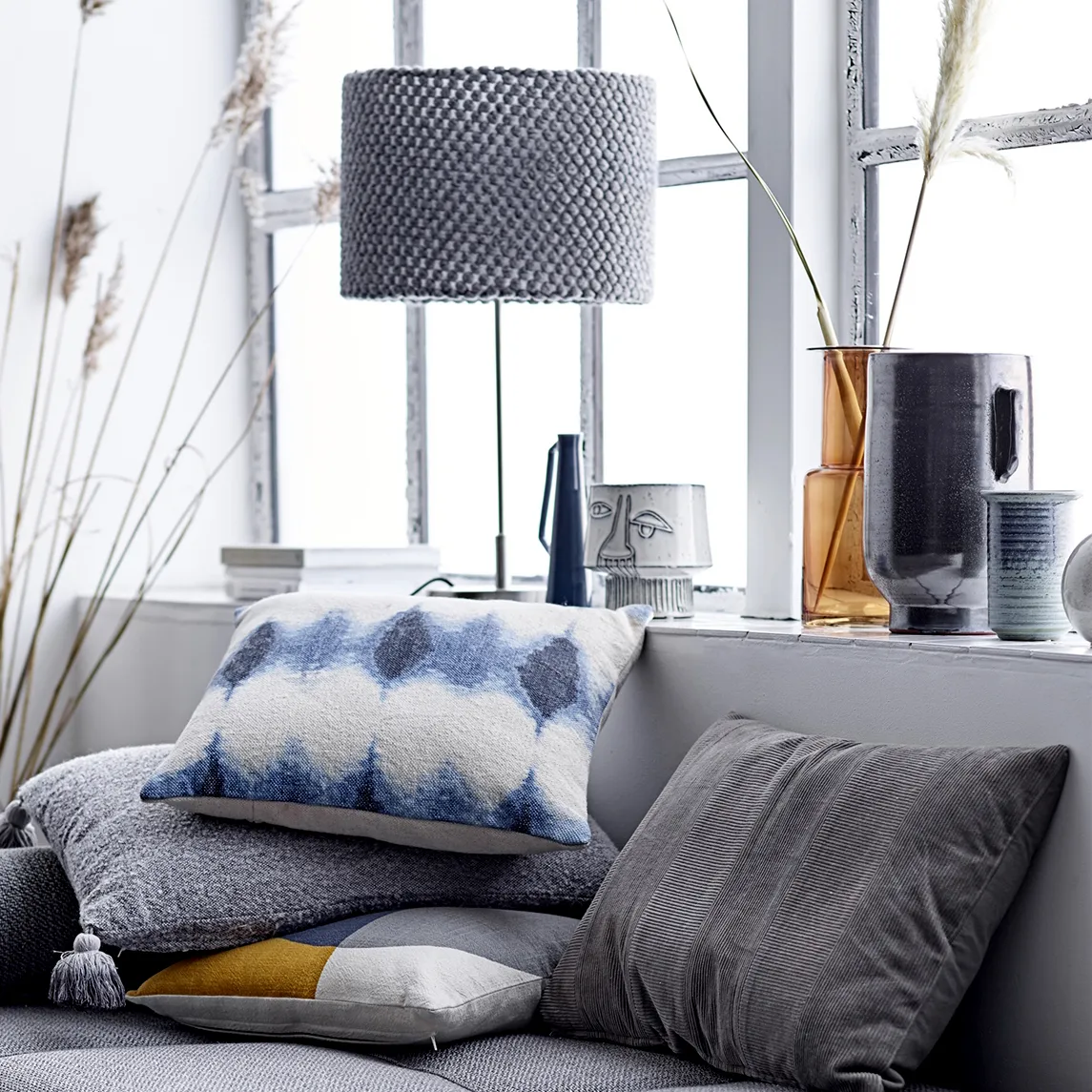 Pot de fleur sur pied Bloomingville Ø15 cm, Gris Bloomingville