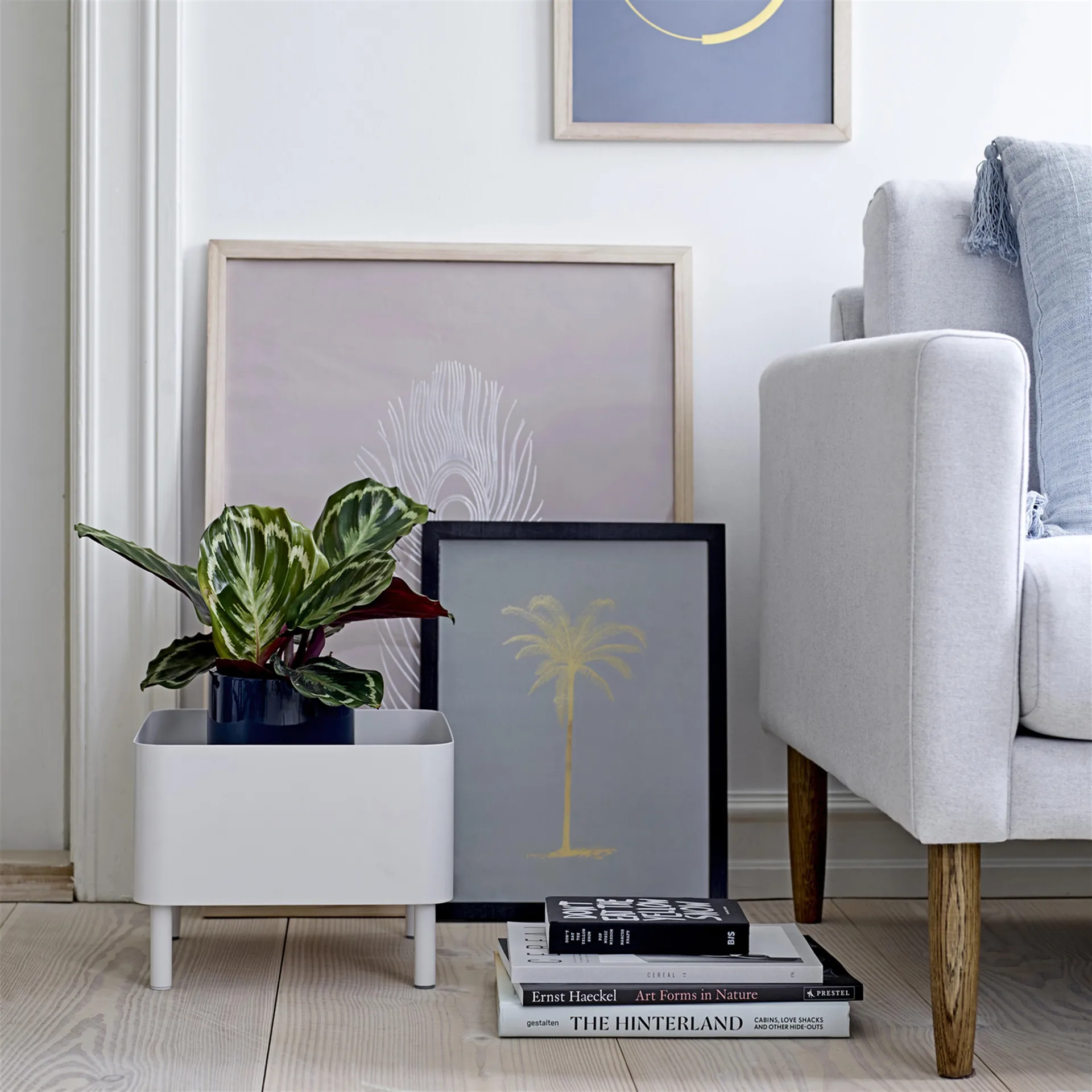 Pot de fleurs avec soucoupe Bloomingville, bleu Bloomingville