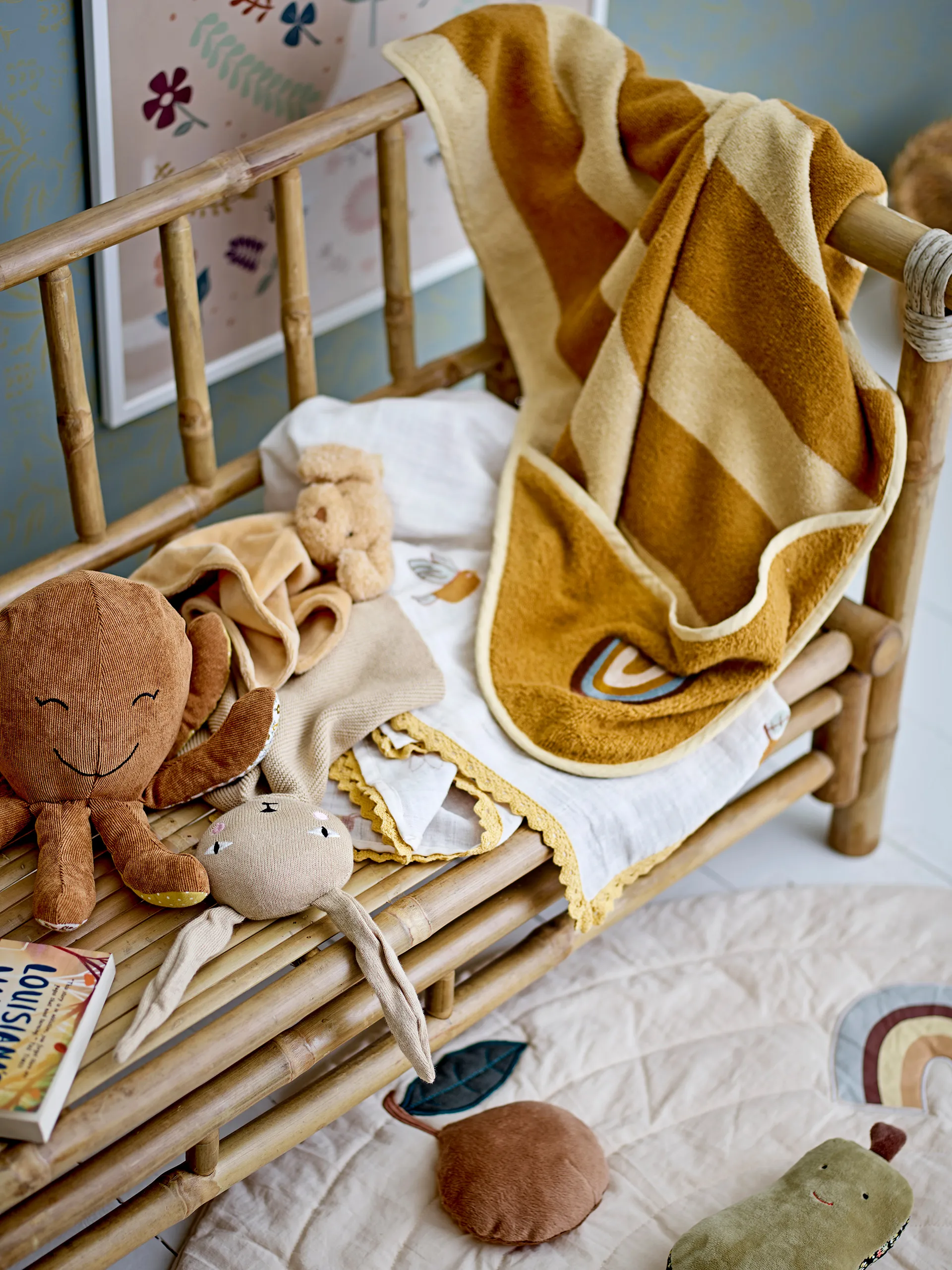 Serviette Agnes avec capuche 78x78 cm, Arc-en-ciel Bloomingville