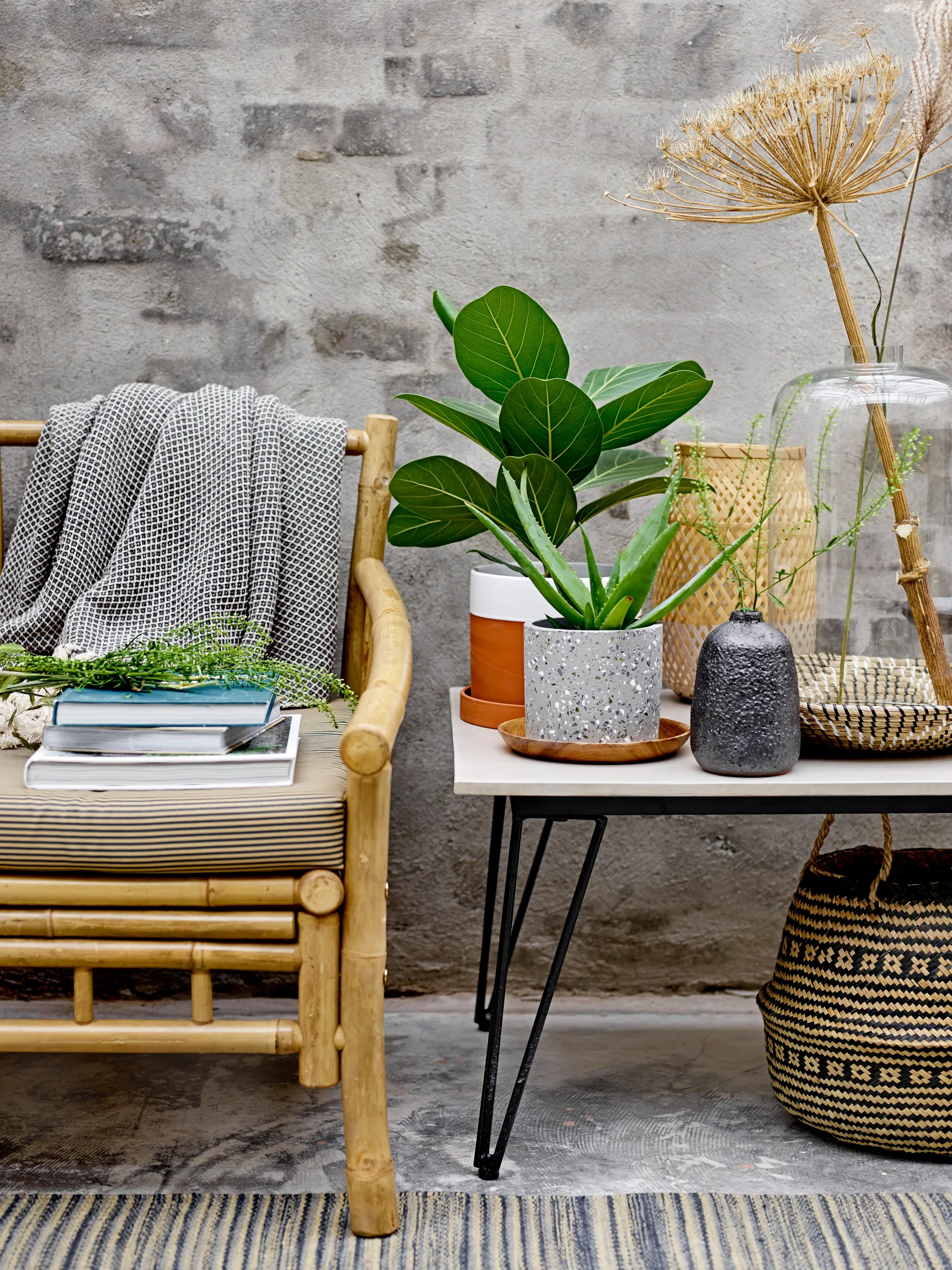 Table basse Mundo 60x90 cm, Cement Bloomingville