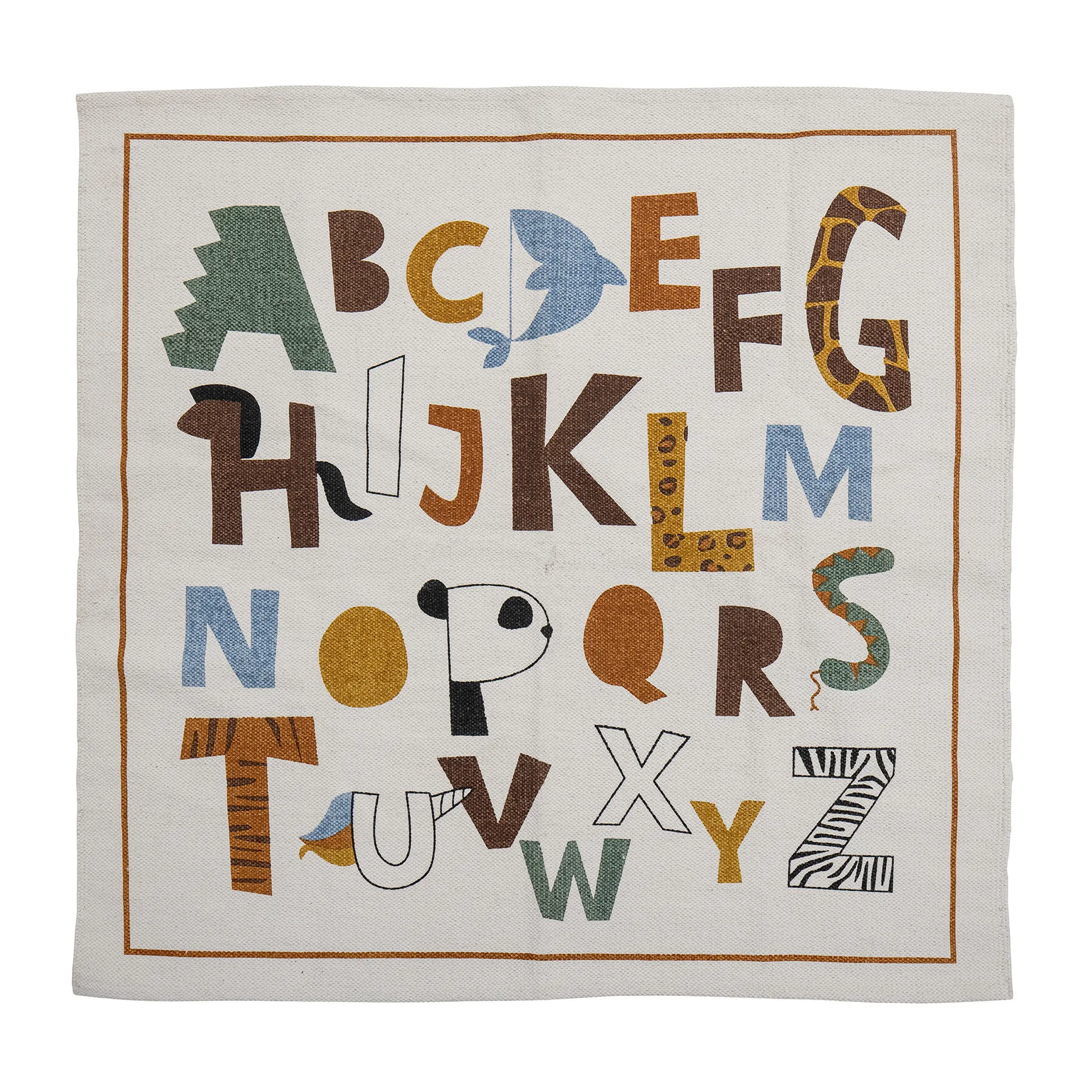Tapis Memmo 110x110 cm, Alphabet Bloomingville