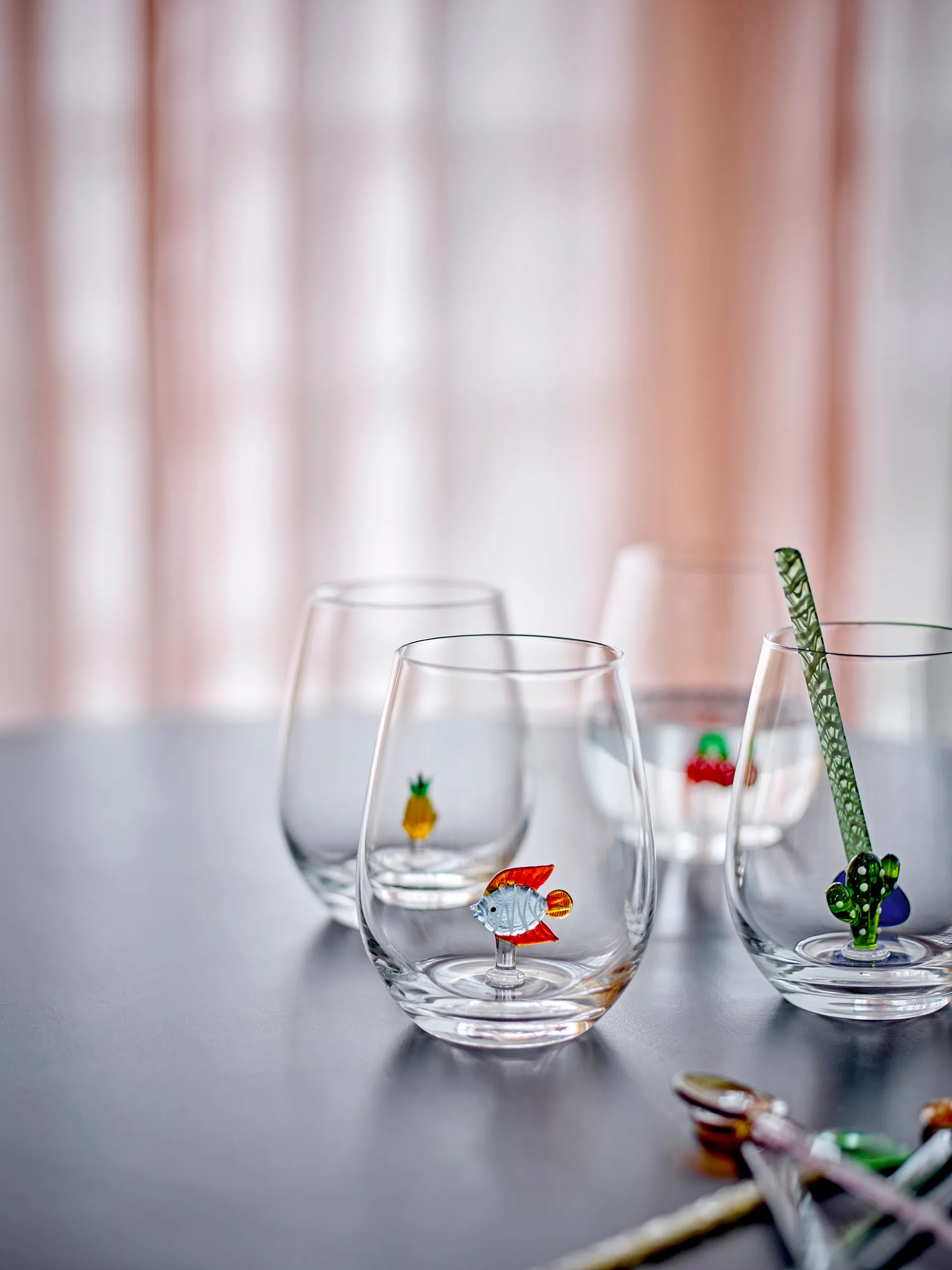 Verre Misa 56 cl, Clear-cherry Bloomingville