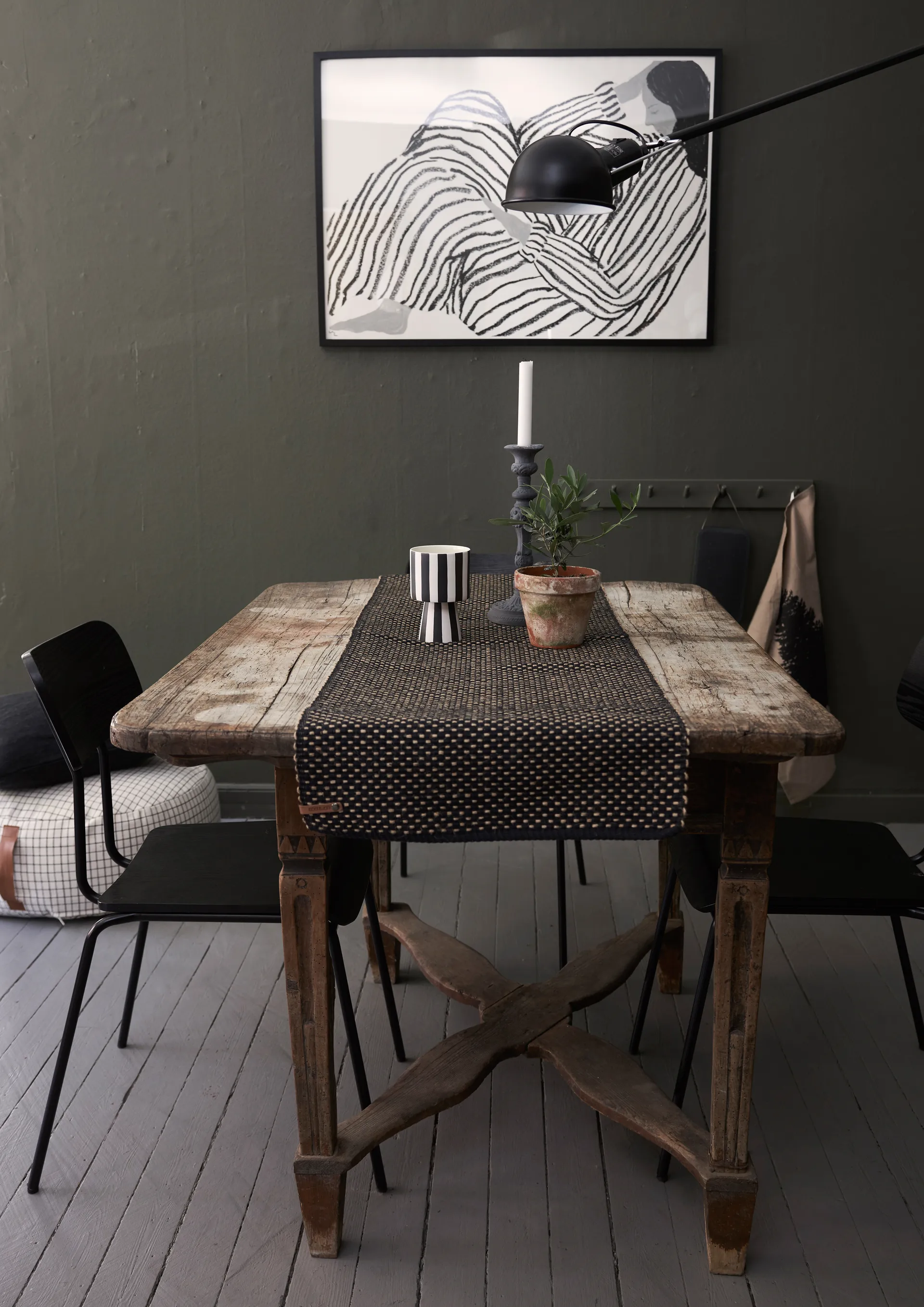 Chemin de table en coton à carreaux en jute 35x120 cm, Noir Boel & Jan