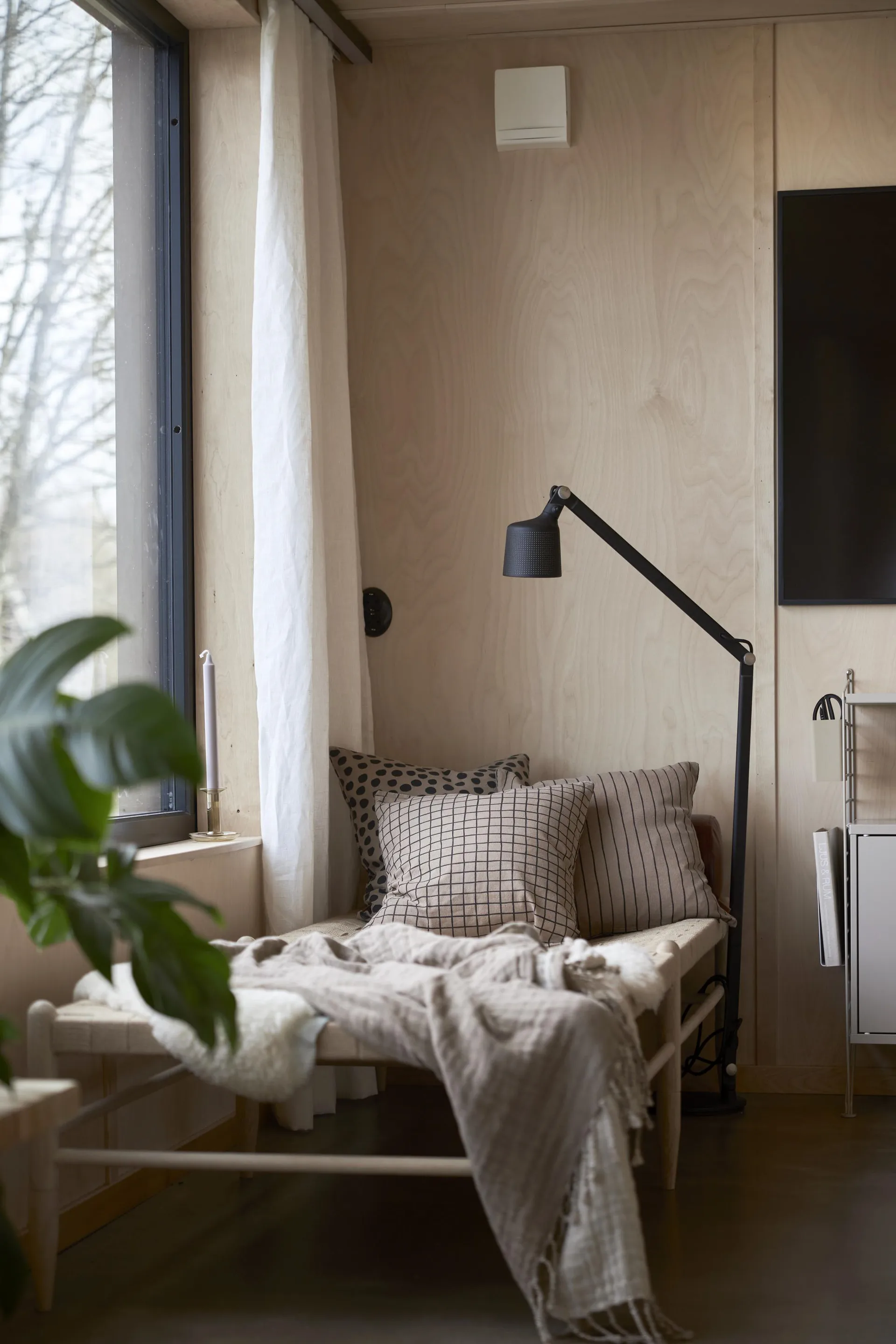 Housse de coussin à carreaux Tofta 45x45 cm, Marron Boel & Jan