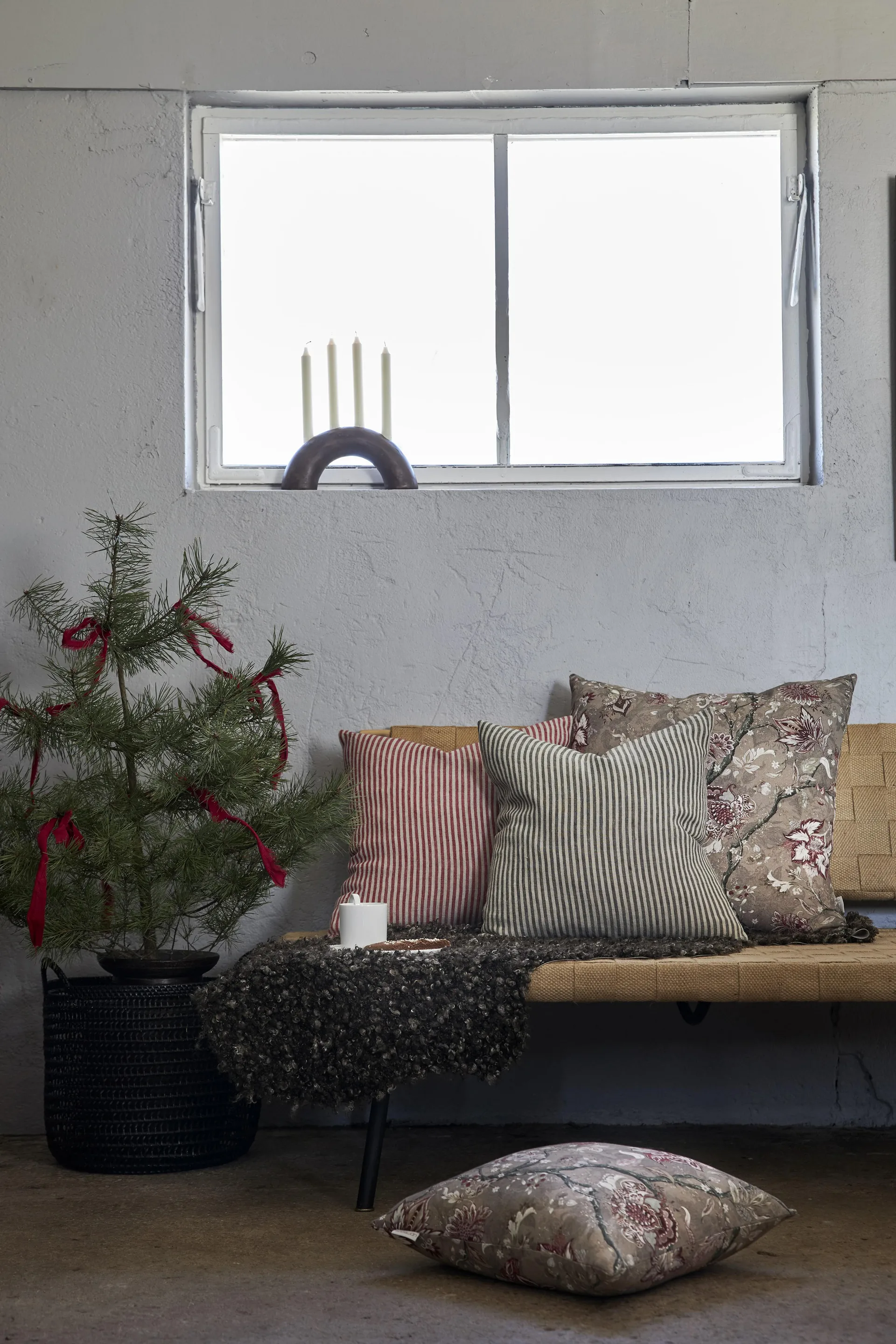 Taie Rough Linen Stripe 45x45 cm, Rouge Boel & Jan