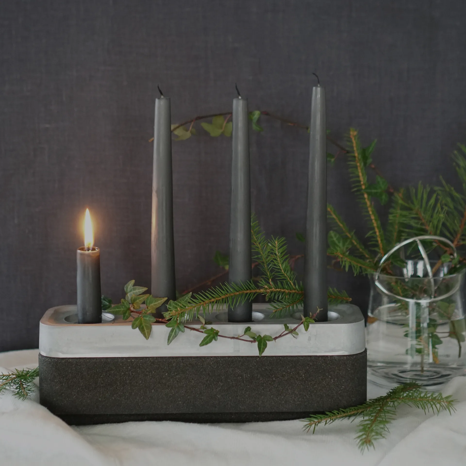 Bougeoir Stumpastaken ball polished oblongue, 8,5 x 29,5cm Born In Sweden