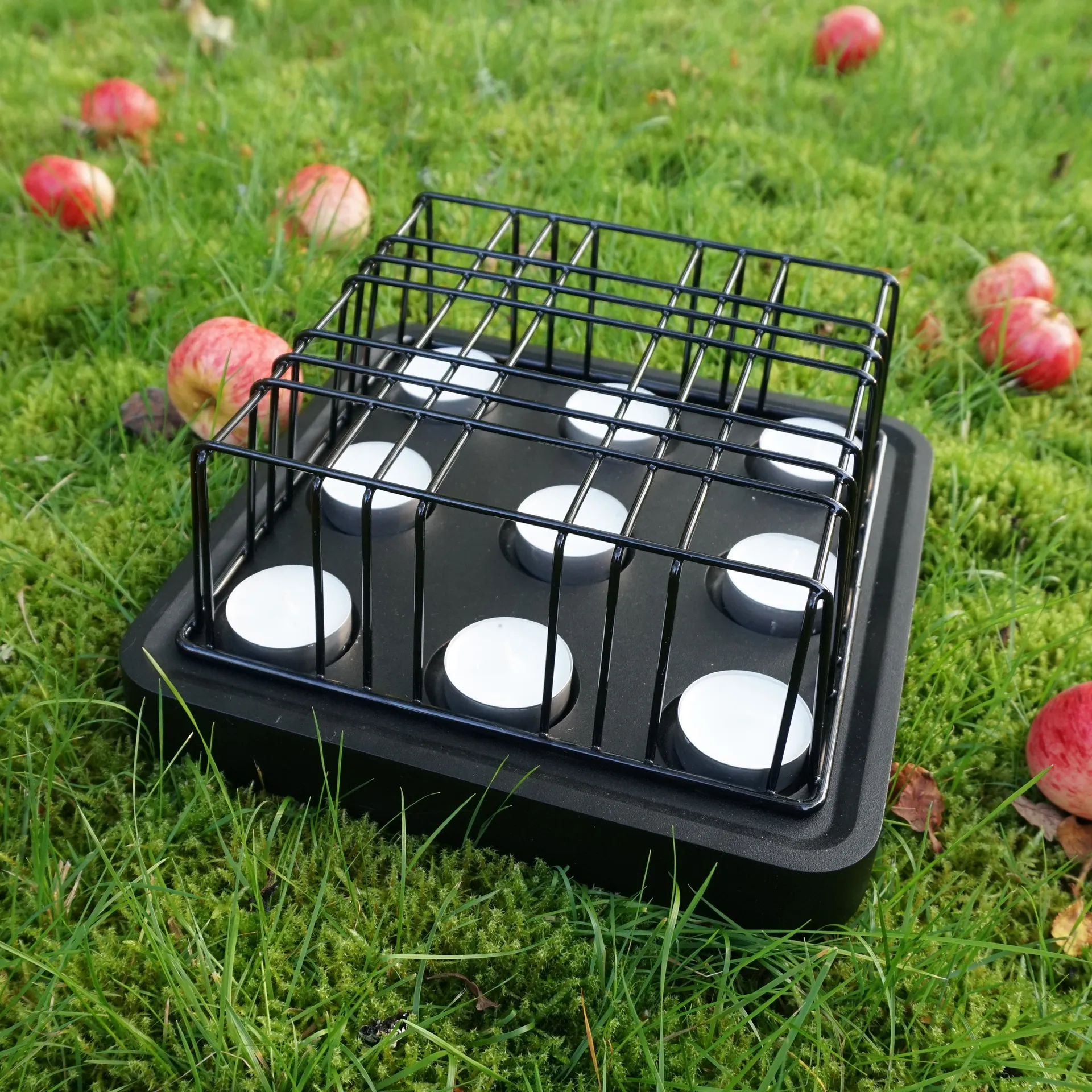 Grille pour bougeoir Stumpastaken noir, Petit Born In Sweden