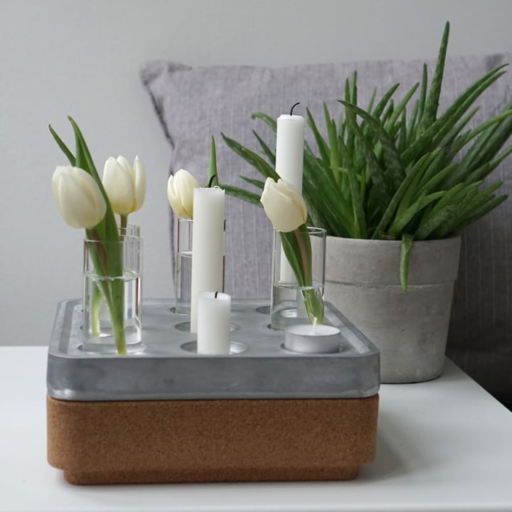 Kit cadeau Stumpastaken Small - aluminium, support en liège naturel, lot de 4 vases, allumettes - Born In Sweden