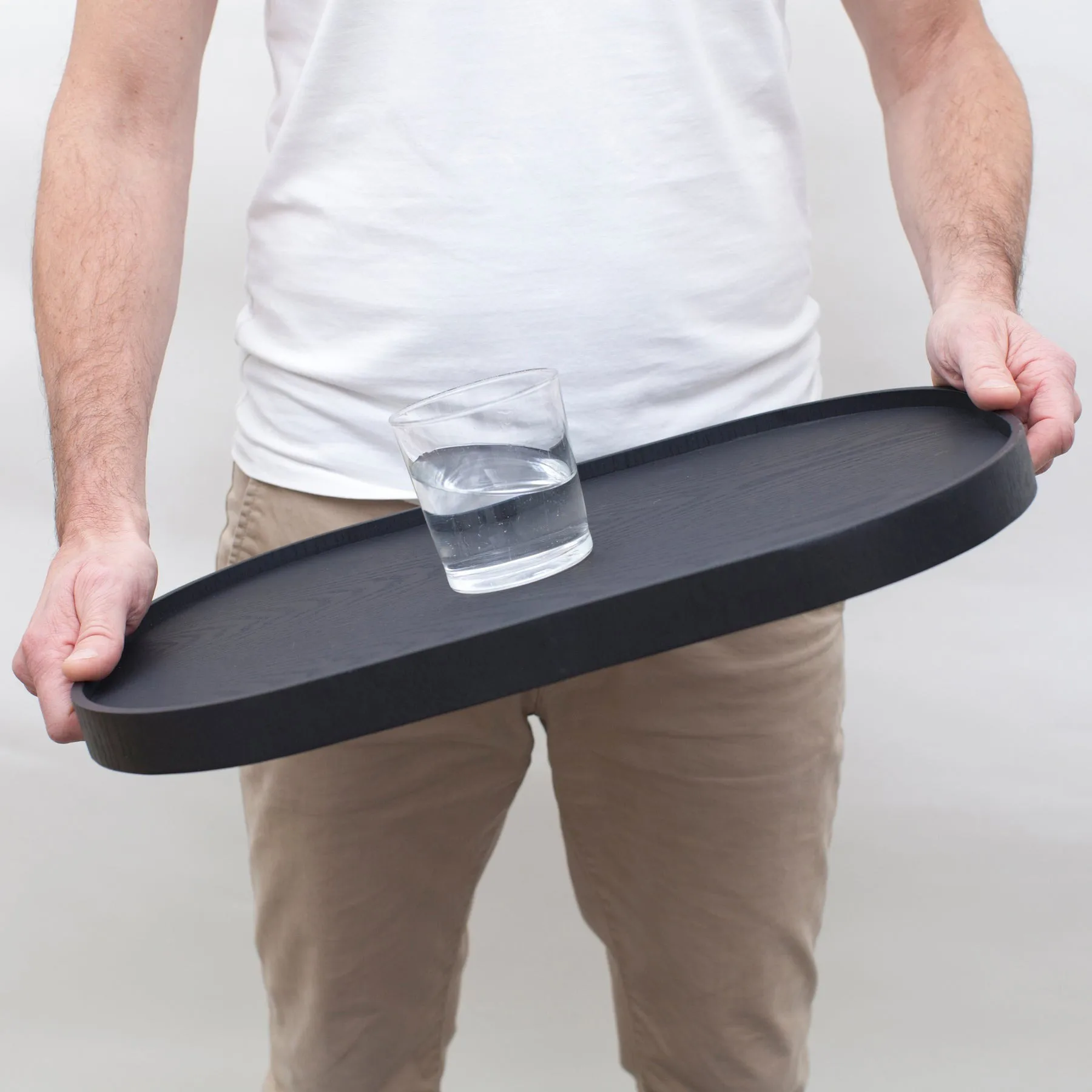 Plateau de service CurveLine™ anti-glisse 47x34 cm, Saule noir Bosign