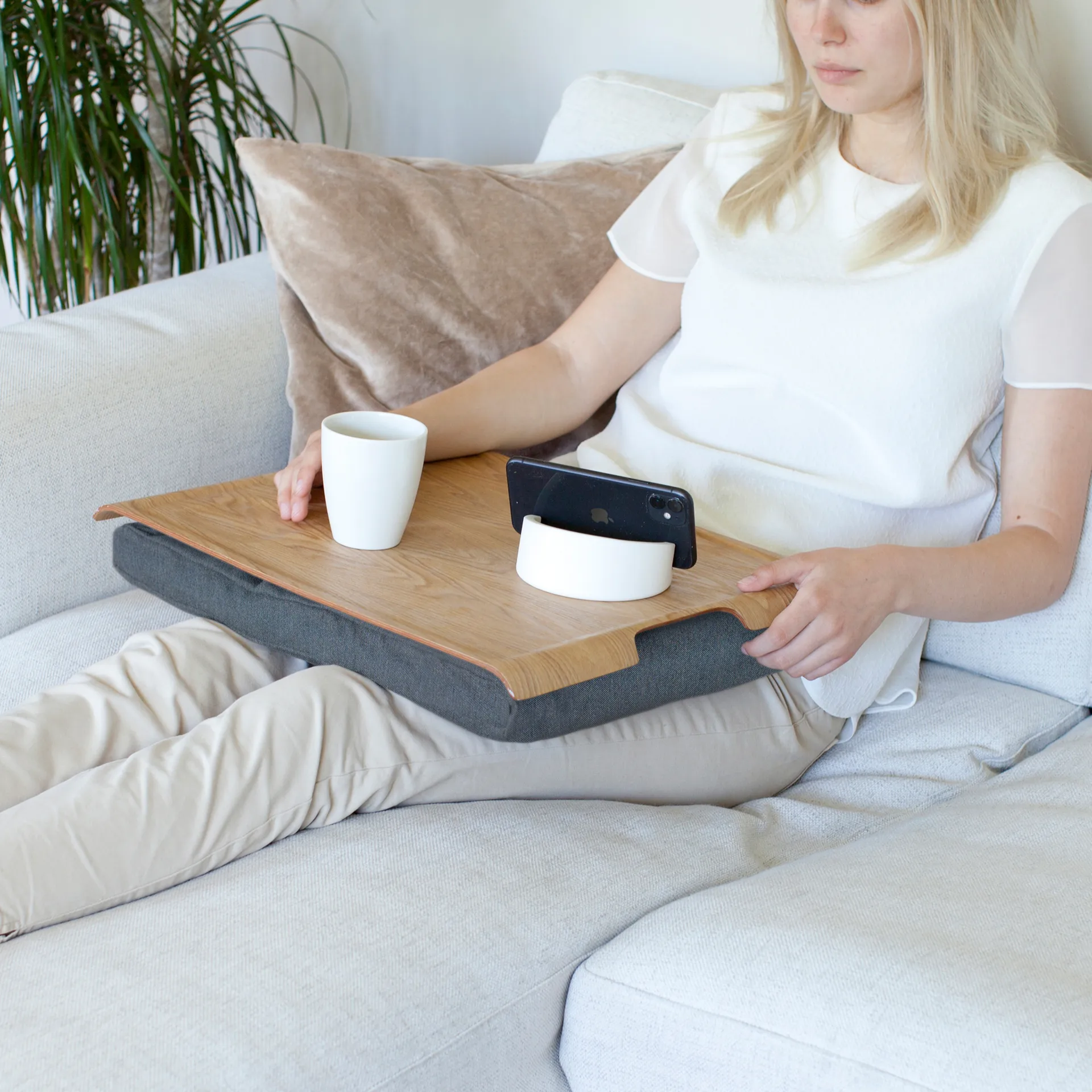 Support ordinateur Bosign, Bois de saule-gris salt & peppar Bosign