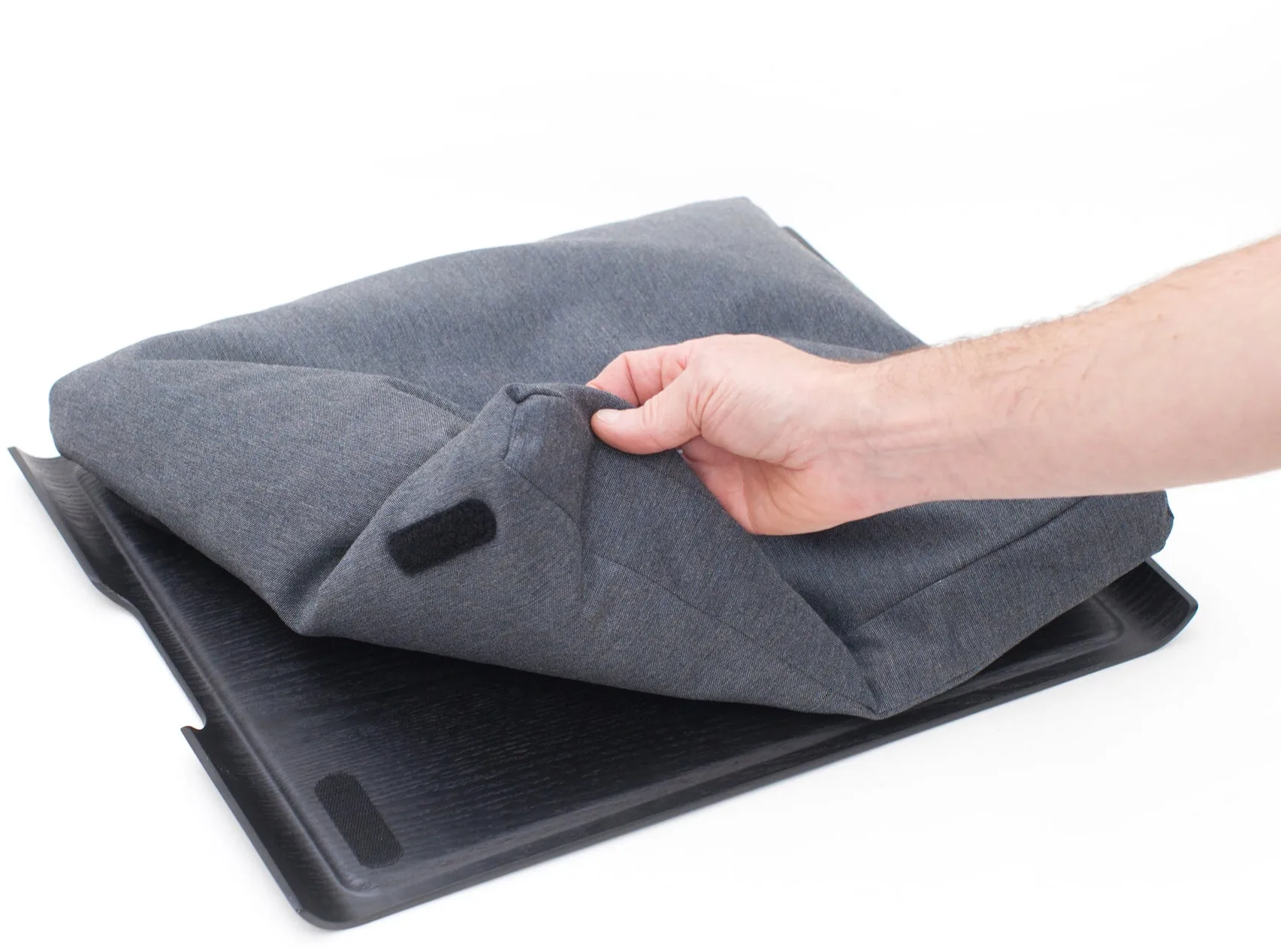 Tablette de genou Laptray anti-glisse 46x38 cm, Noir osier-gris Bosign