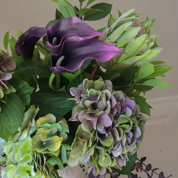Bouquet artificiel Aubergine Bloom - Calla-hortensia-protée royale, 106 cm, 12 pièces - Botané