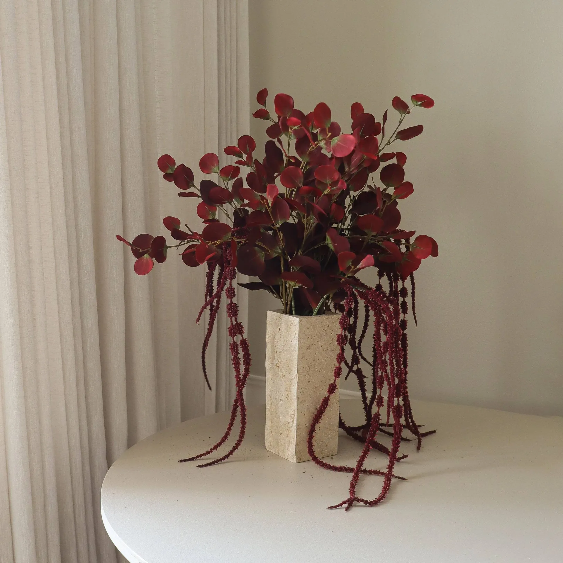 Bouquet artificiel Burgundy Veil, Eucalyptus, amarante, 84 cm Botané
