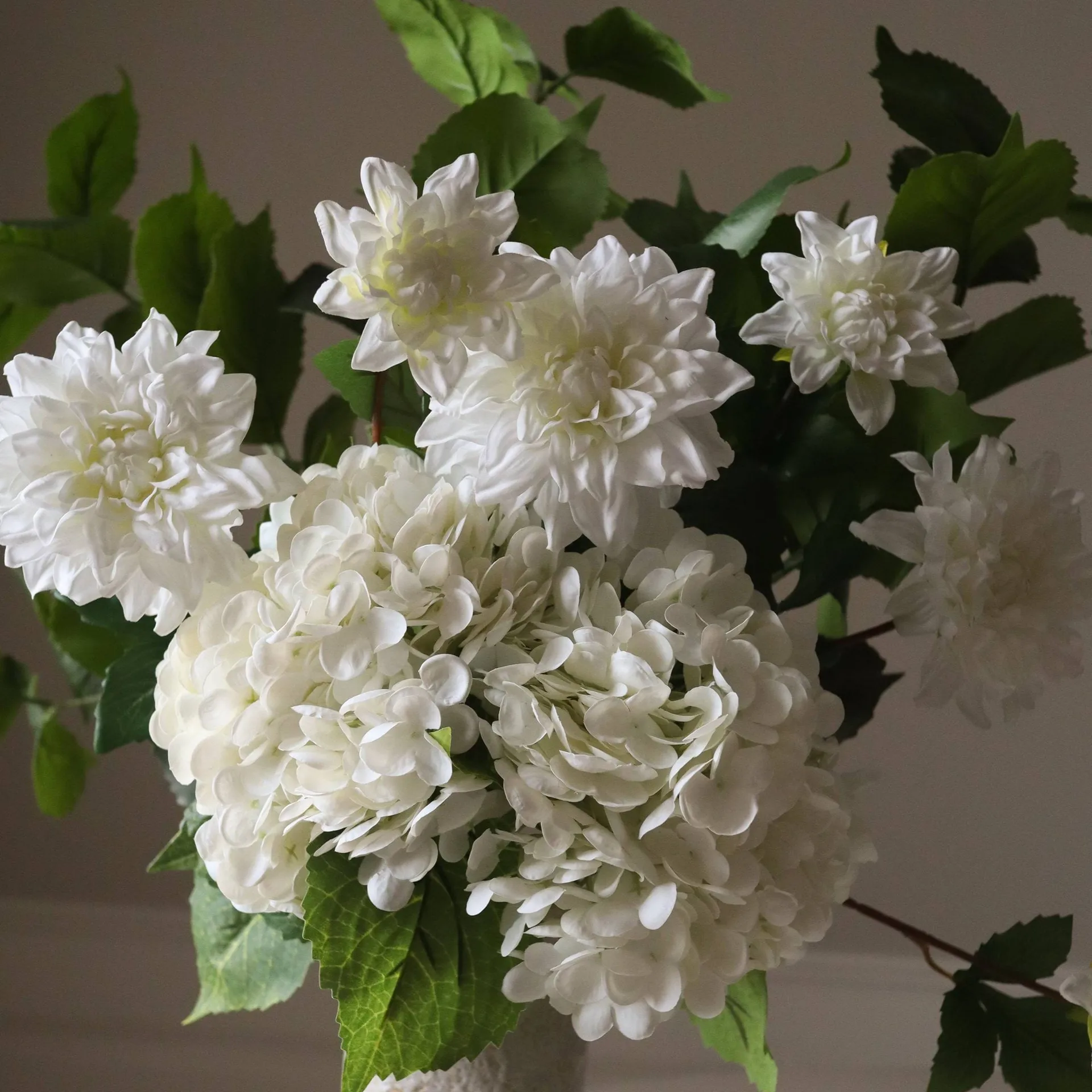 Bouquet artificiel Soft Serve, Hortensia-dahlia, 8 pcs Botané