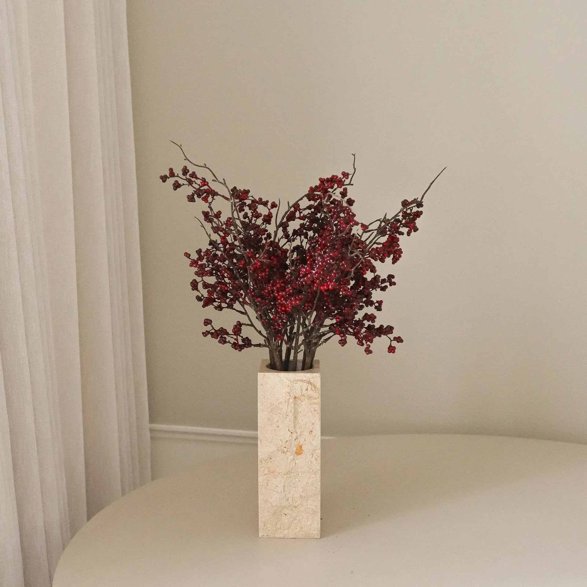 Bouquet artificiel Wild Berry, Brindilles de baies rouge foncé, 66 cm Botané