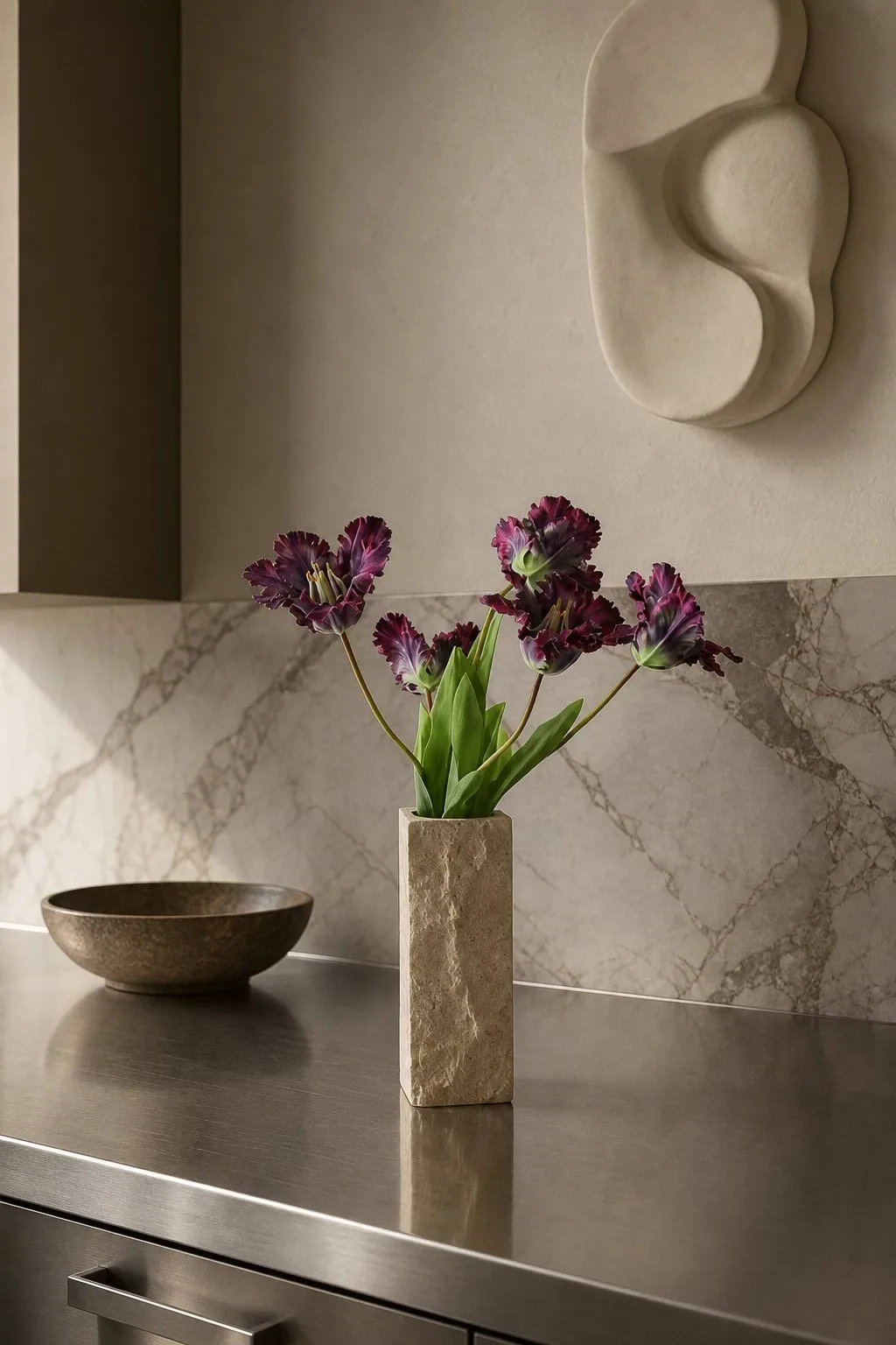 Vase en marbre Limestone Edge, Small, 25 cm Botané