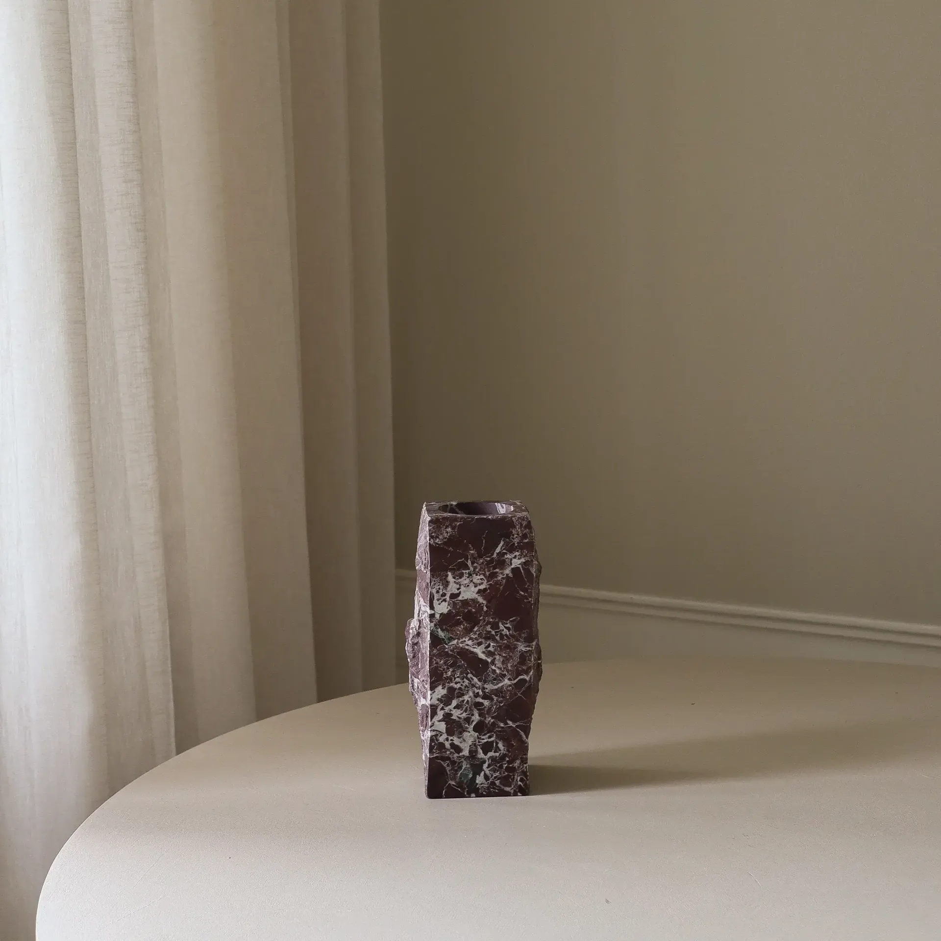 Vase en marbre Rosso Levanto Edge, Small, 25 cm Botané