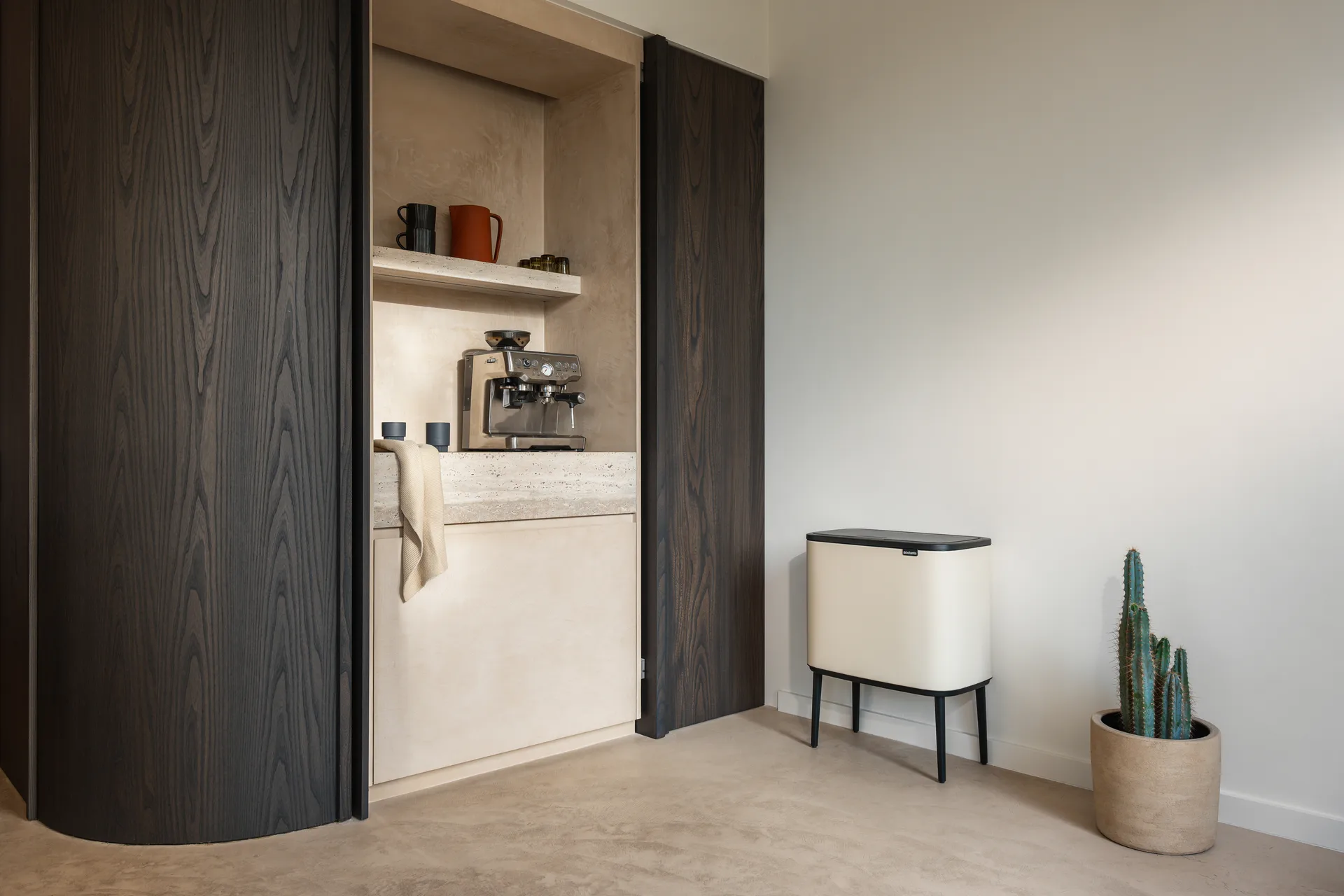 Bo Touch Bin 11+23 litres, Soft beige Brabantia