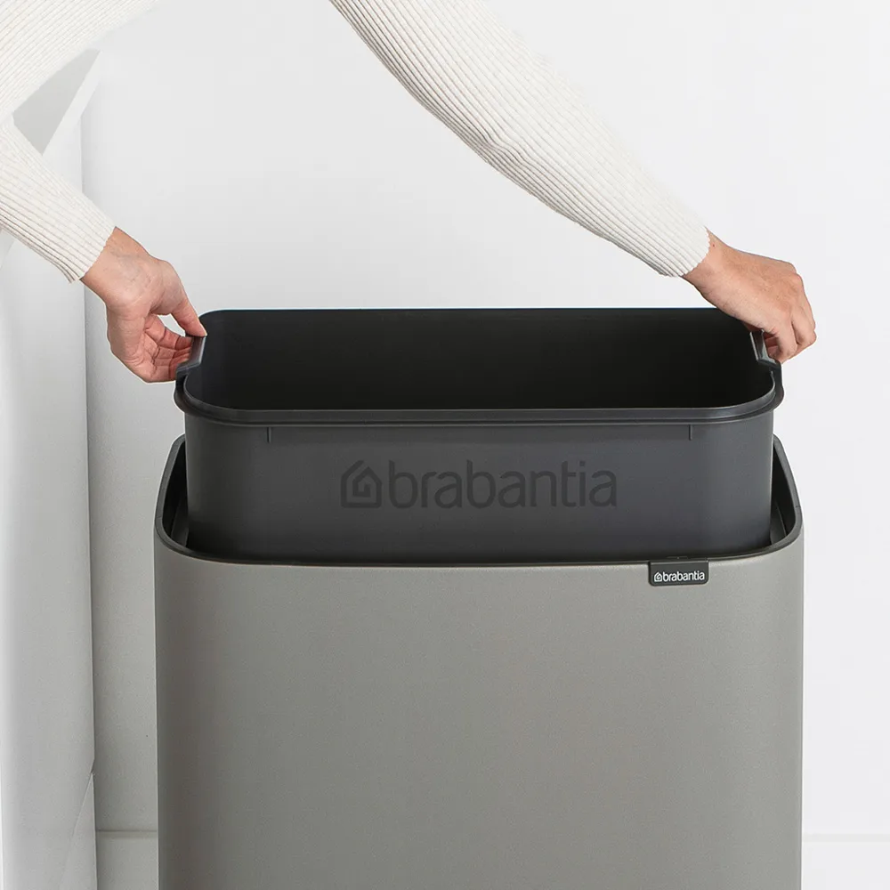 Bo Touch Bin 36 L, Mineral concrete grey Brabantia