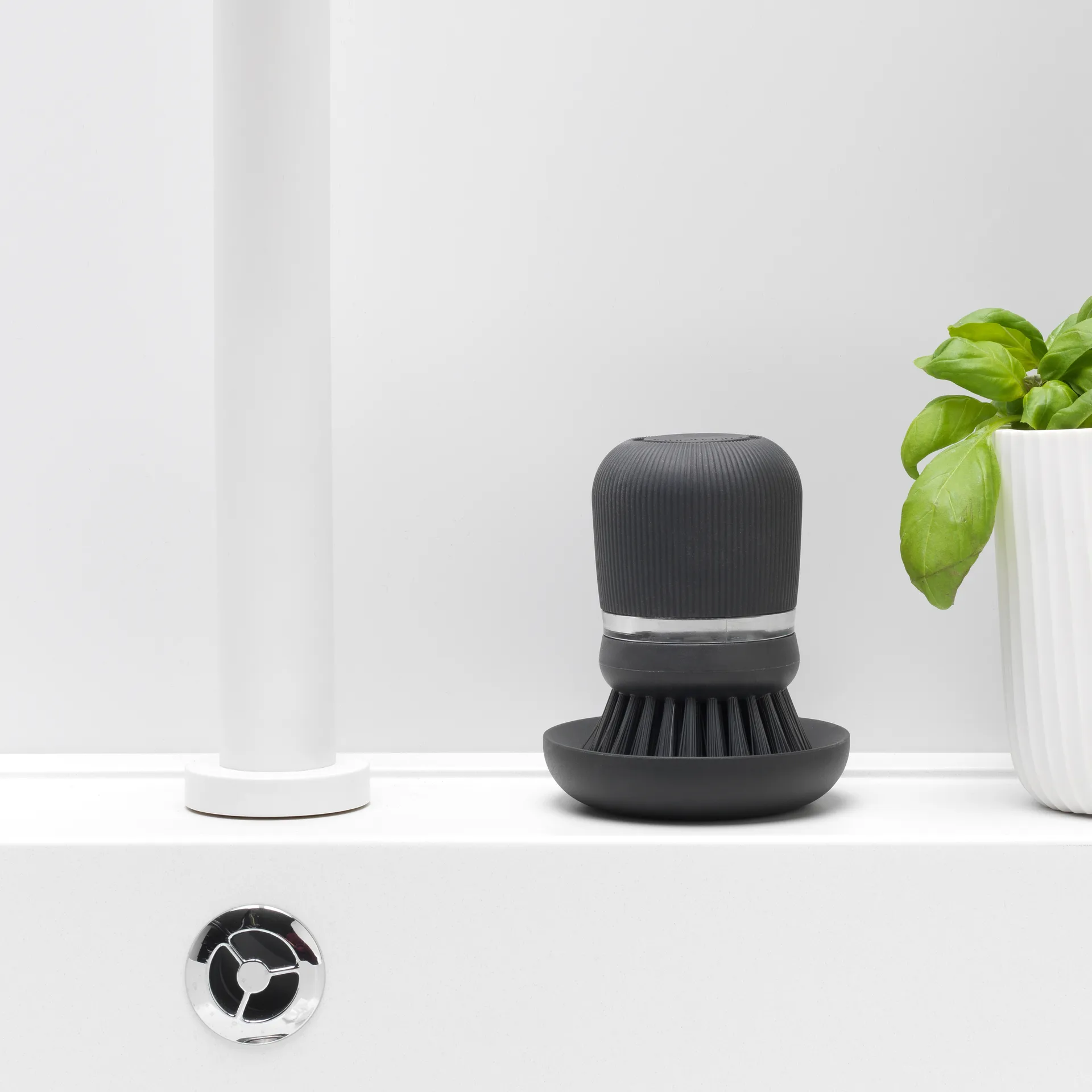 Brosse à vaisselle avec distributeur de savon Brabantia, Gris foncé Brabantia