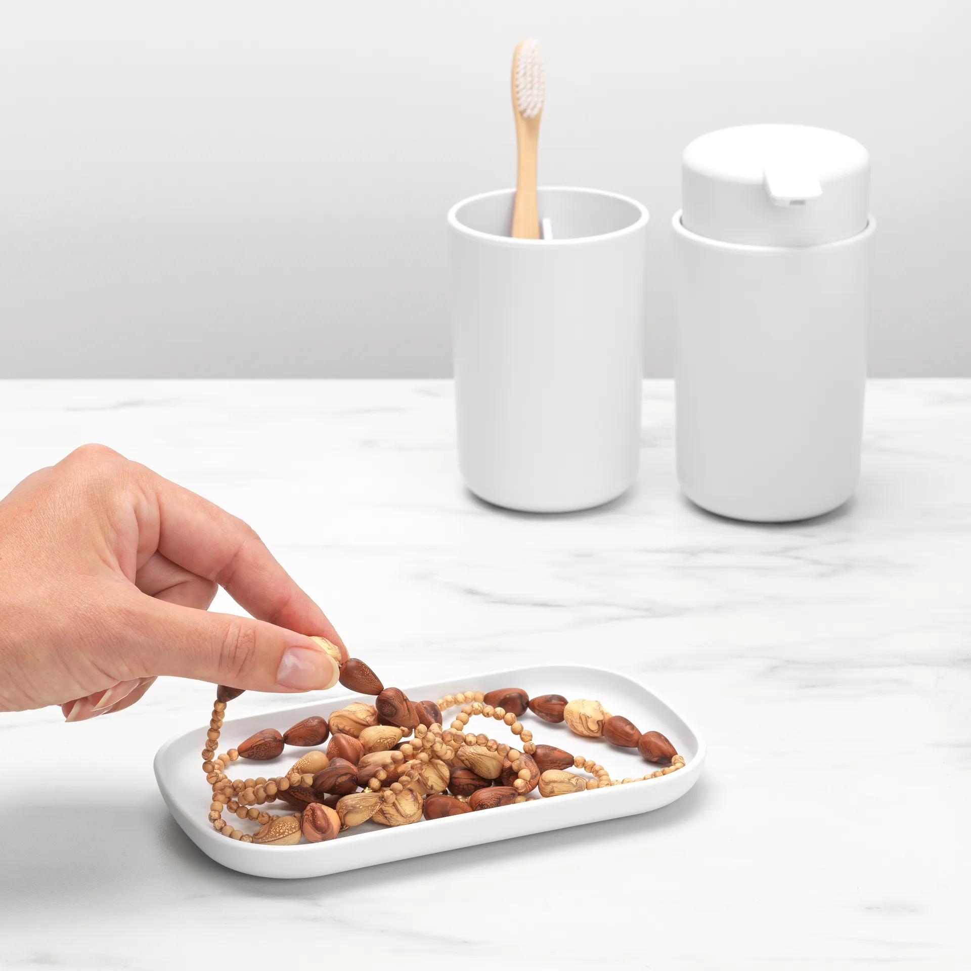 Ensemble d'accessoires pour la salle de bain ReNew de Brabantia 3 pièces, Blanc Brabantia