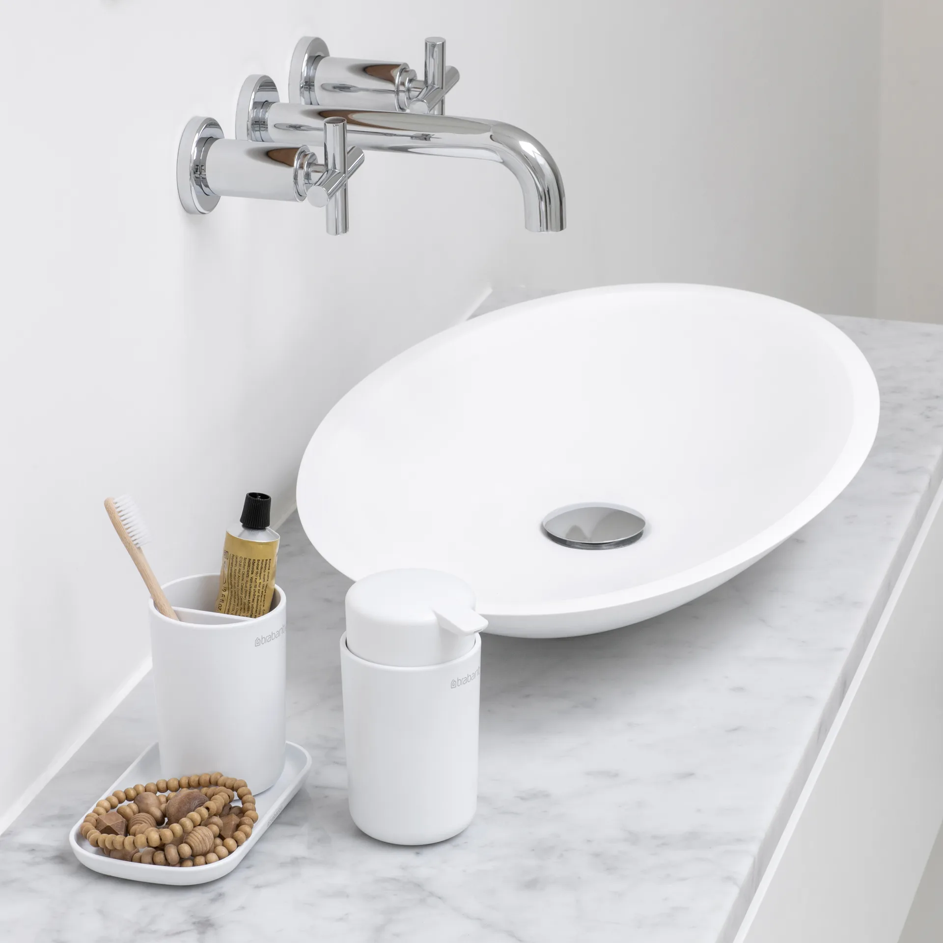 Ensemble d'accessoires pour la salle de bain ReNew de Brabantia 3 pièces, Blanc Brabantia