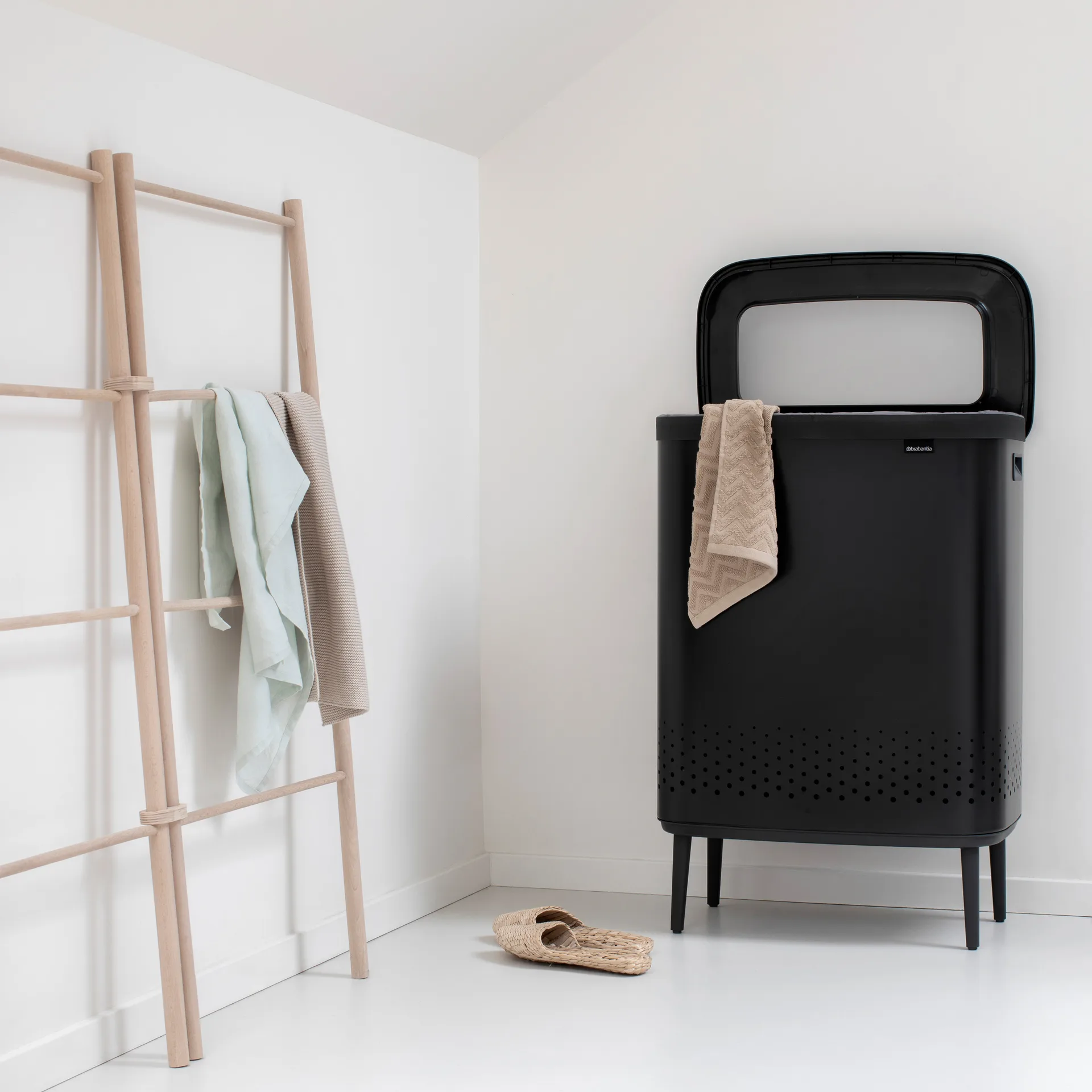 Panier à linge Bo high 2x45 L, Noir mat Brabantia