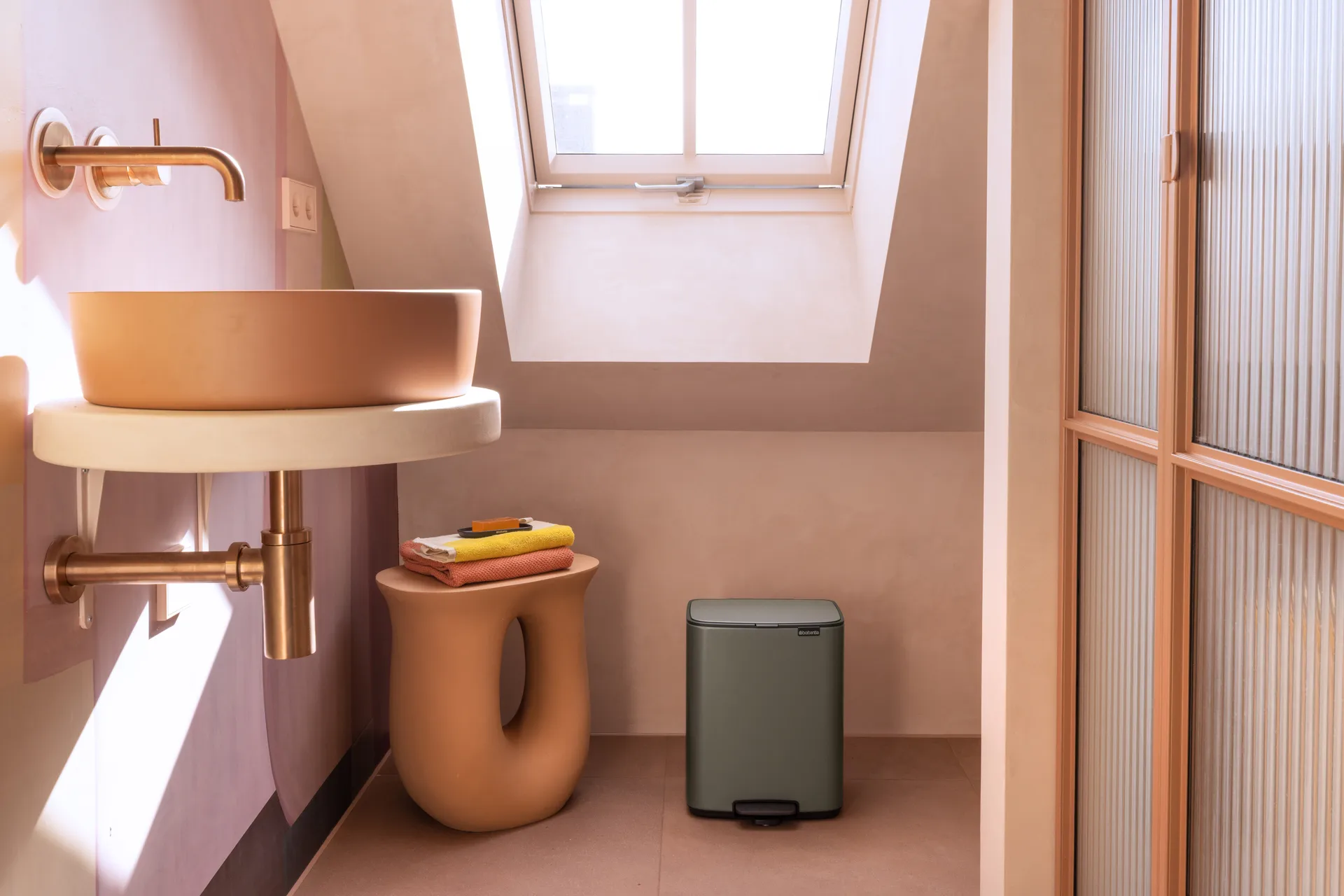 Poubelle à pédale Bo 12 L, Platinum Brabantia