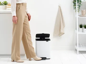 Poubelle à pédale Bo 12 L - White - Brabantia