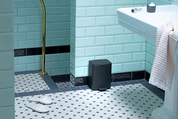 Poubelle à pédale Bo 4 L - Mineral Infinite Grey - Brabantia