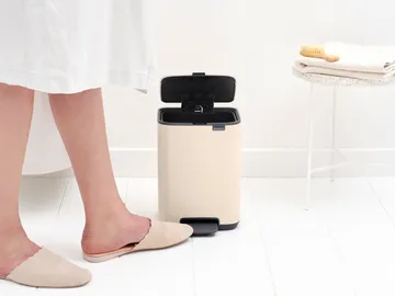 Poubelle à pédale Bo 4 L - Soft Beige - Brabantia