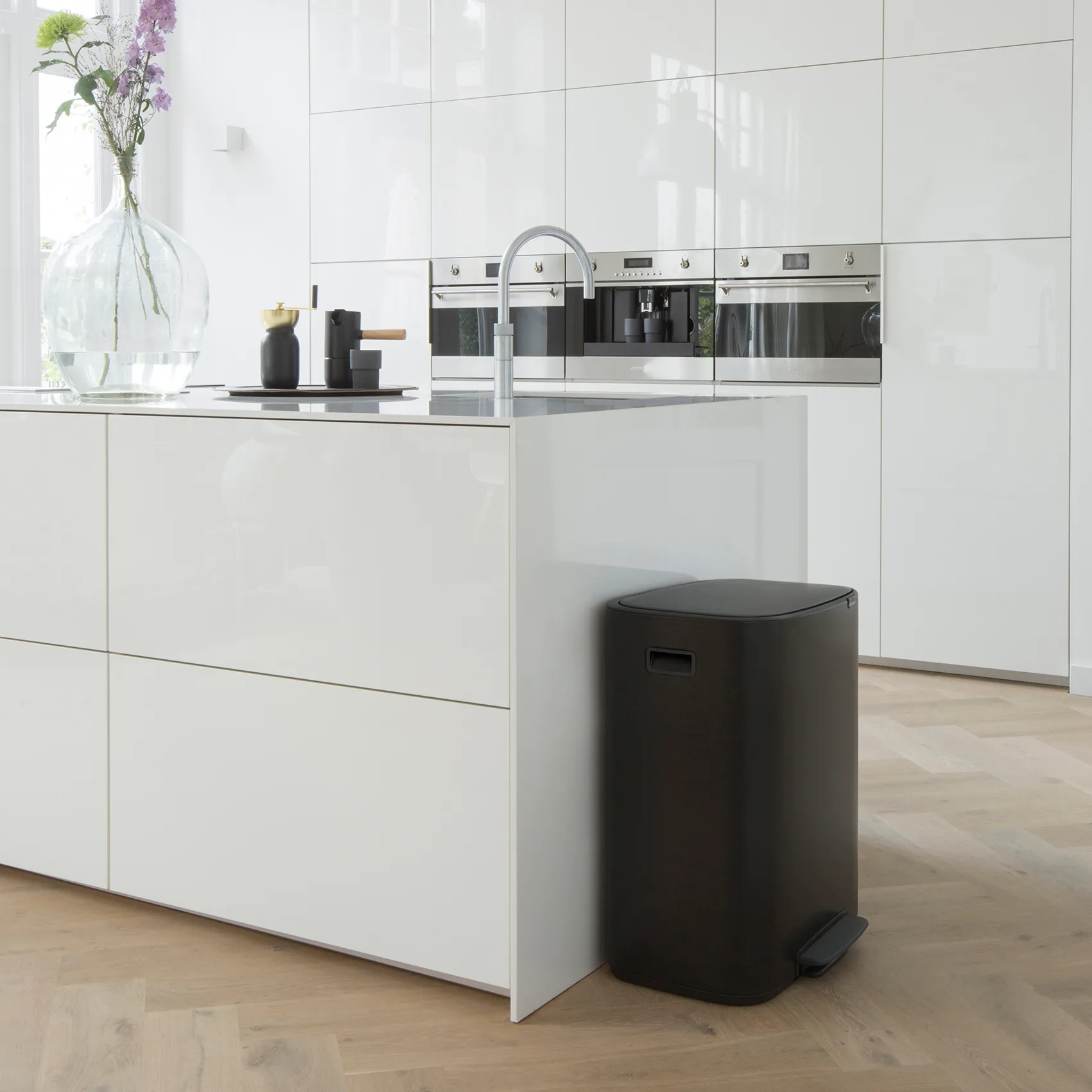 Poubelle à pédale Bo bin 2 x 30 L, Noir Brabantia
