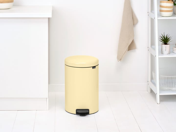 Poubelle à pédale New Icon 20 litres - Mellow Yellow - Brabantia