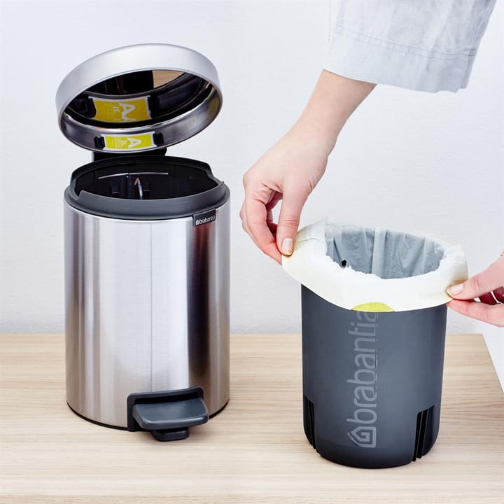 Poubelle à pédale New Icon 3 litres, acier mate Brabantia