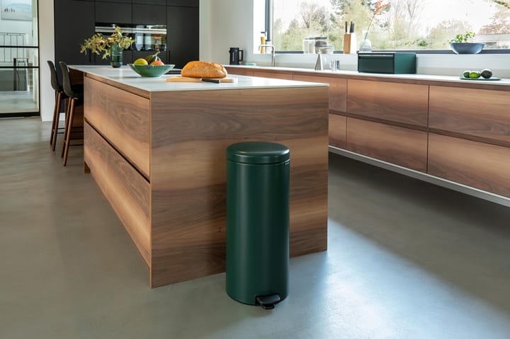 Poubelle à pédale New Icon 30 litres, Pine green Brabantia