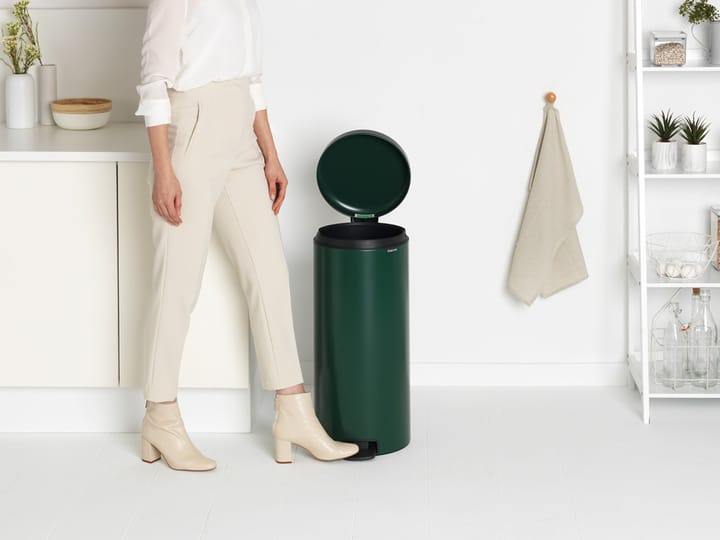 Poubelle à pédale New Icon 30 litres, Pine green Brabantia