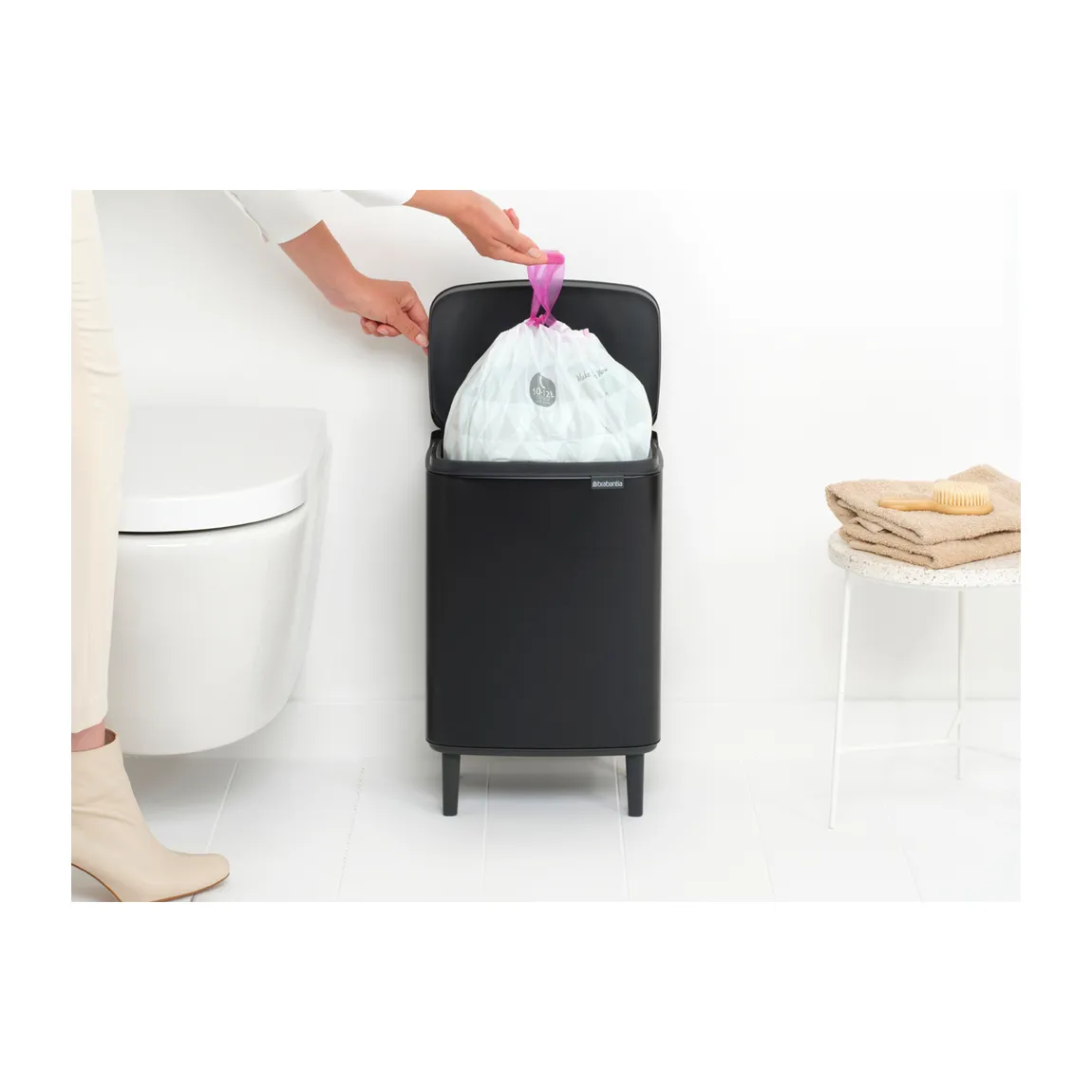 Poubelle haute Bo 12 L, Noir mat Brabantia
