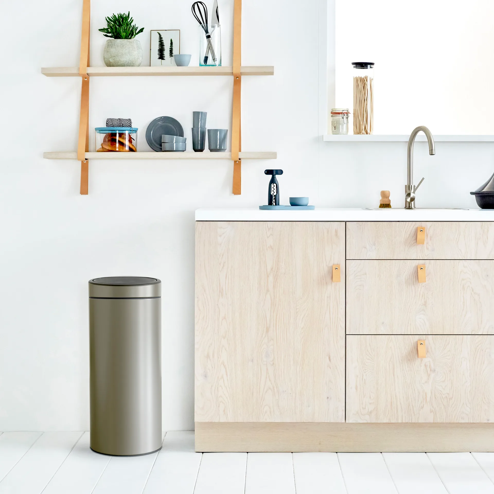 Poubelle Touch Bin 30 L, platinum (gris) Brabantia