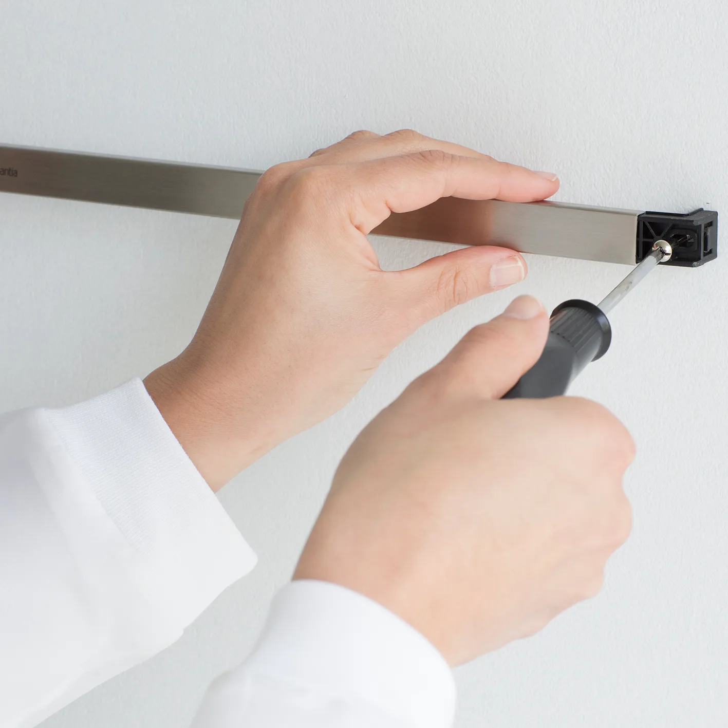 Suspension pour ustensiles Profile 60cm, Acier mat Brabantia