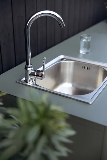 Banc de cuisine d’extérieur Kelia avec étagères - Anthracite, 121x91x64 cm - Brafab