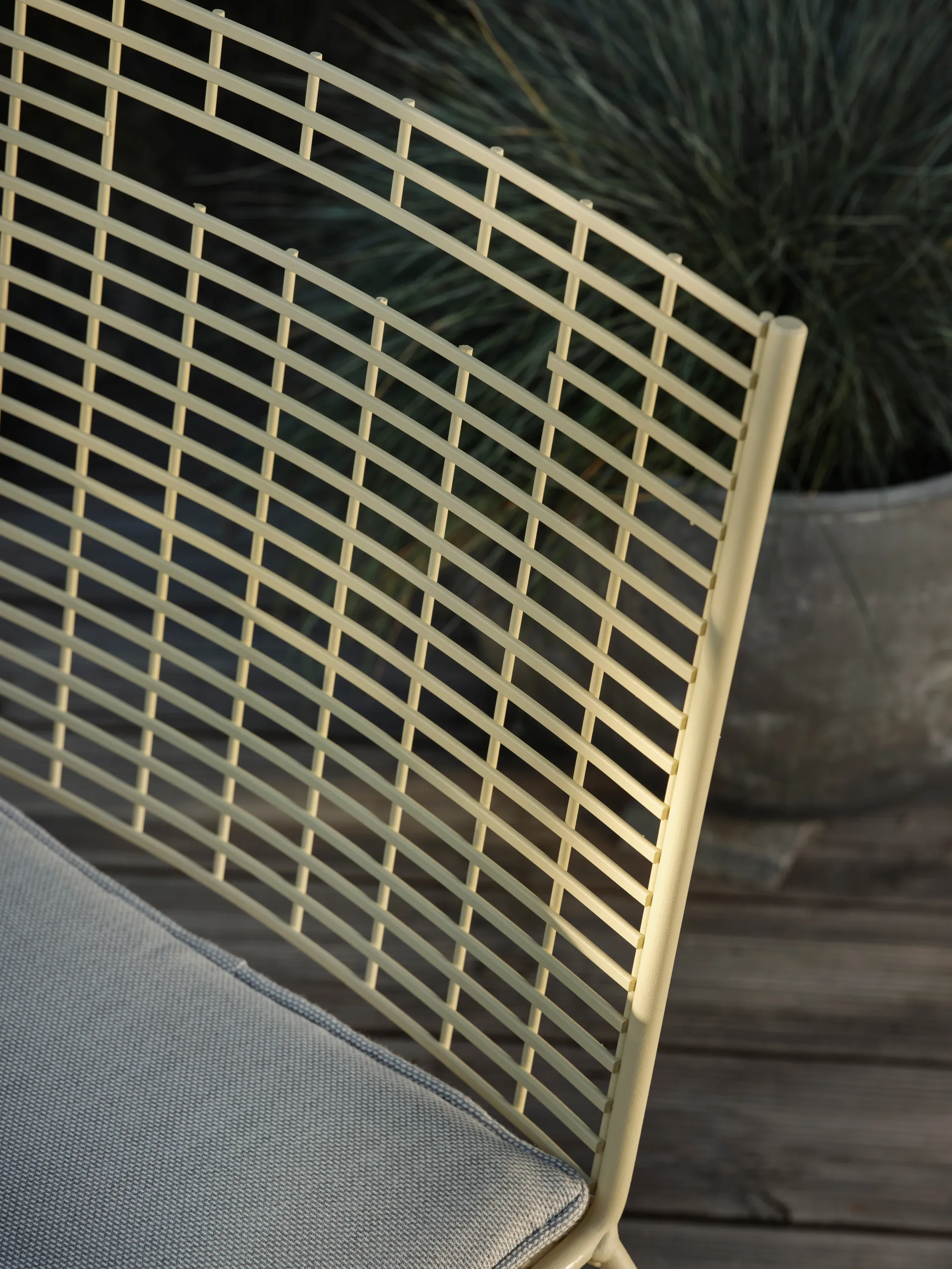 Chaise Sinarp, Lemon Brafab